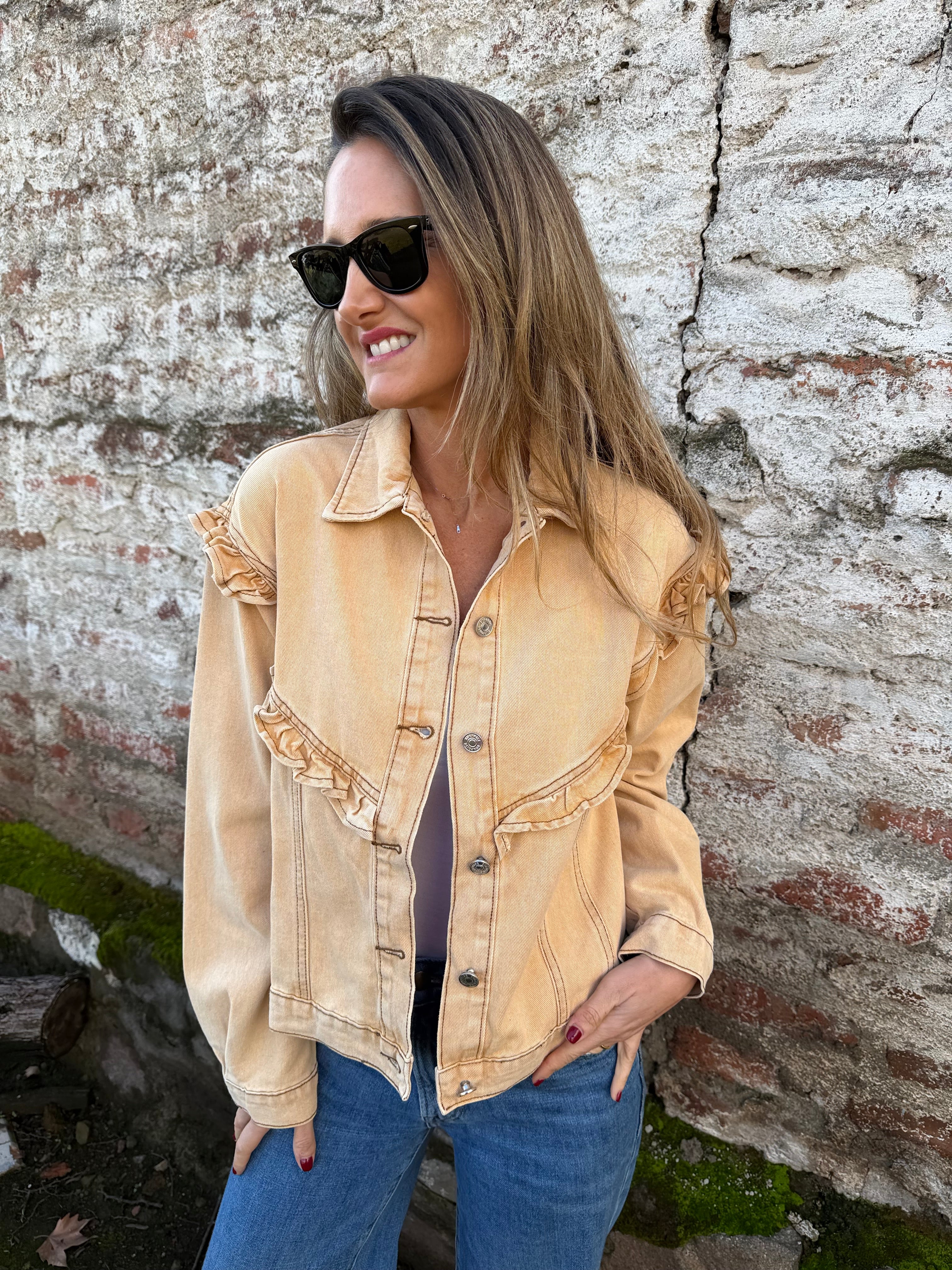 Chaqueta bluejean vuelitos camel