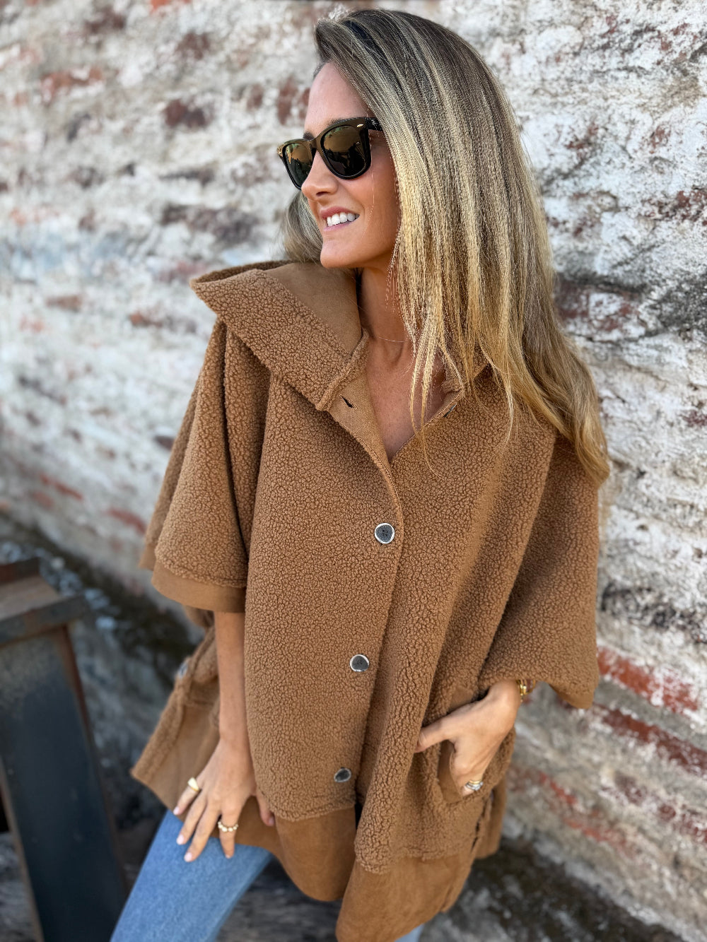 Poncho patagón camel