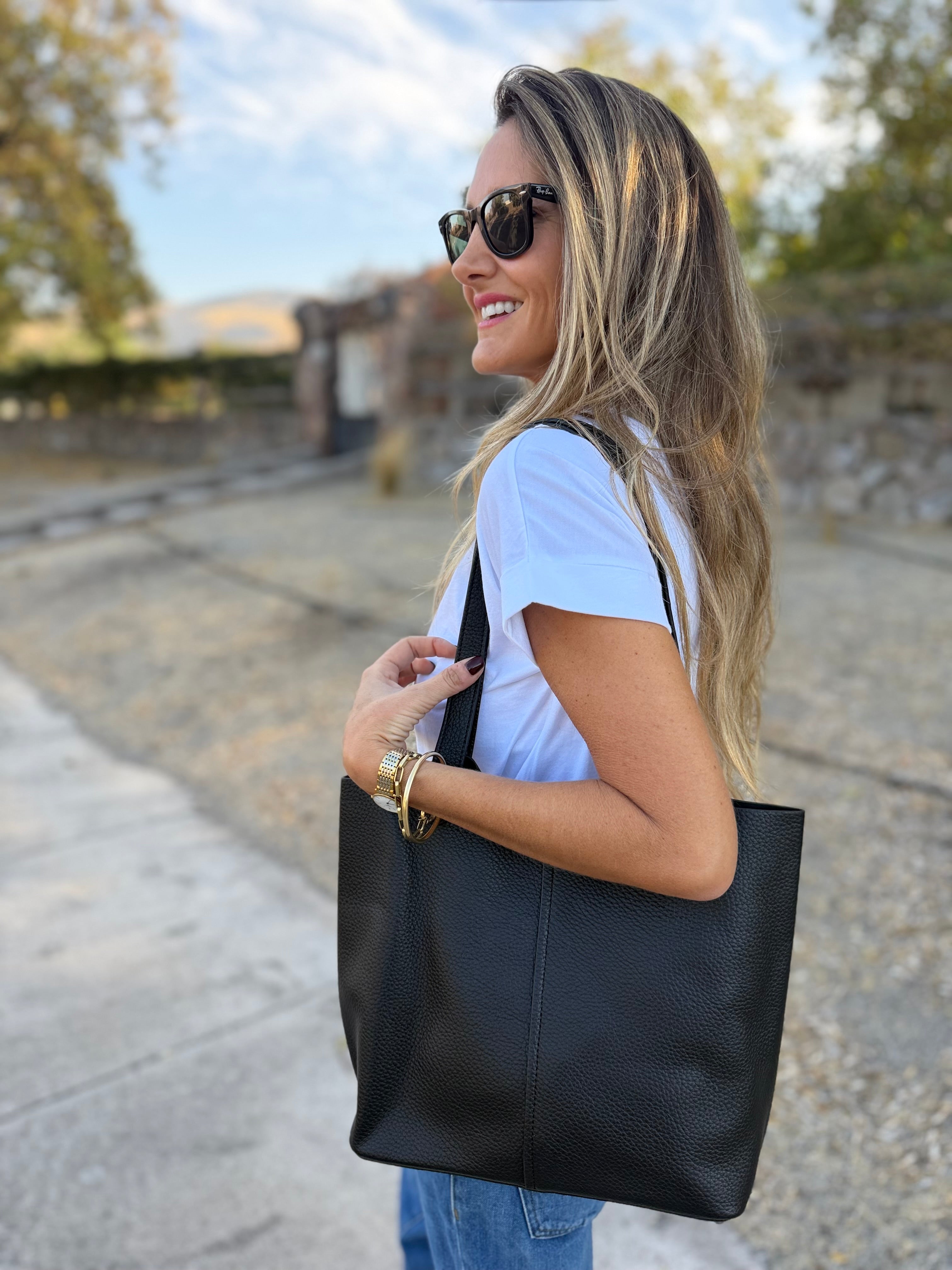 Cartera de hombro y mano en efecto cuero graneado negro