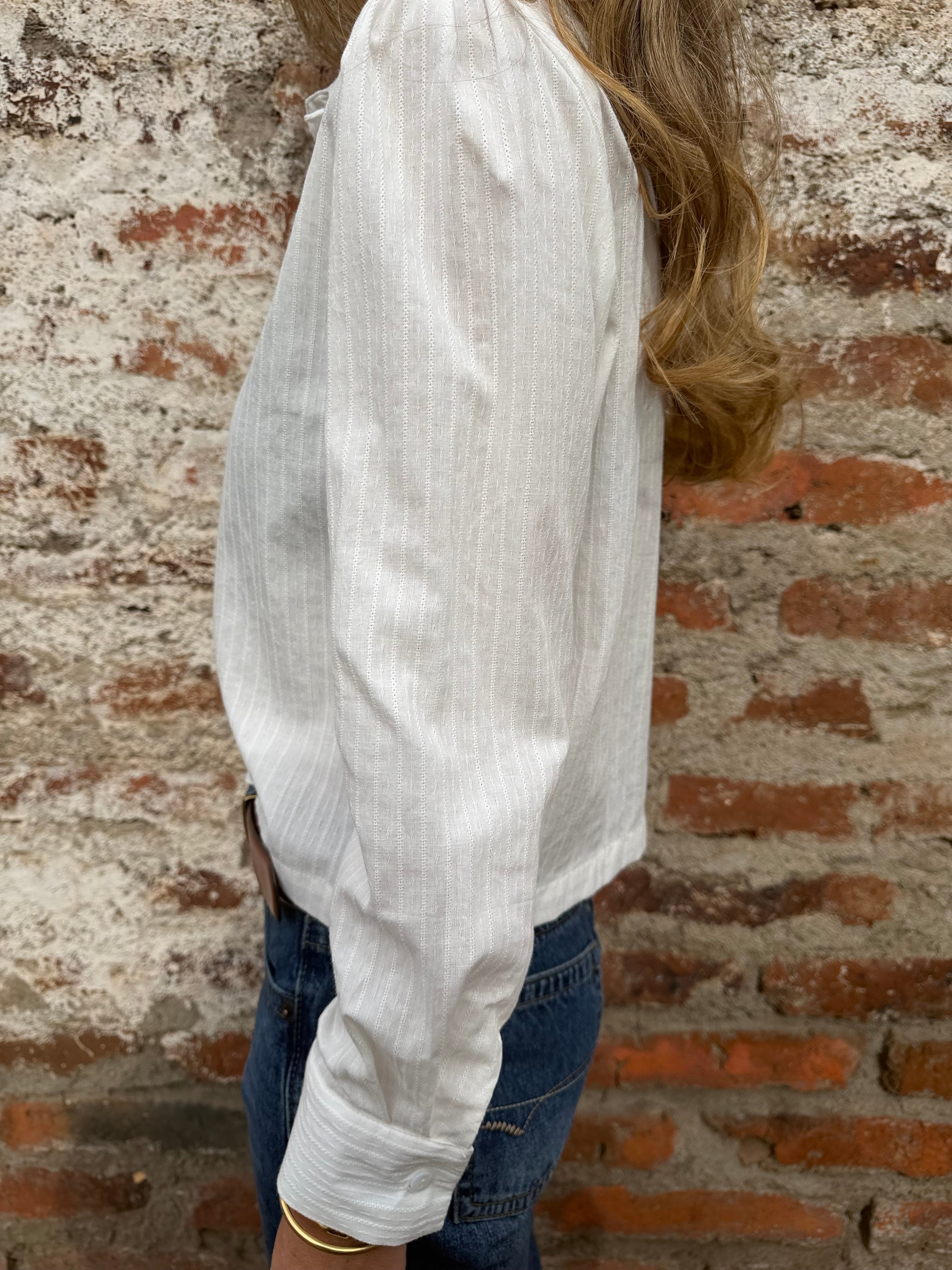 Blusa espigada blanca