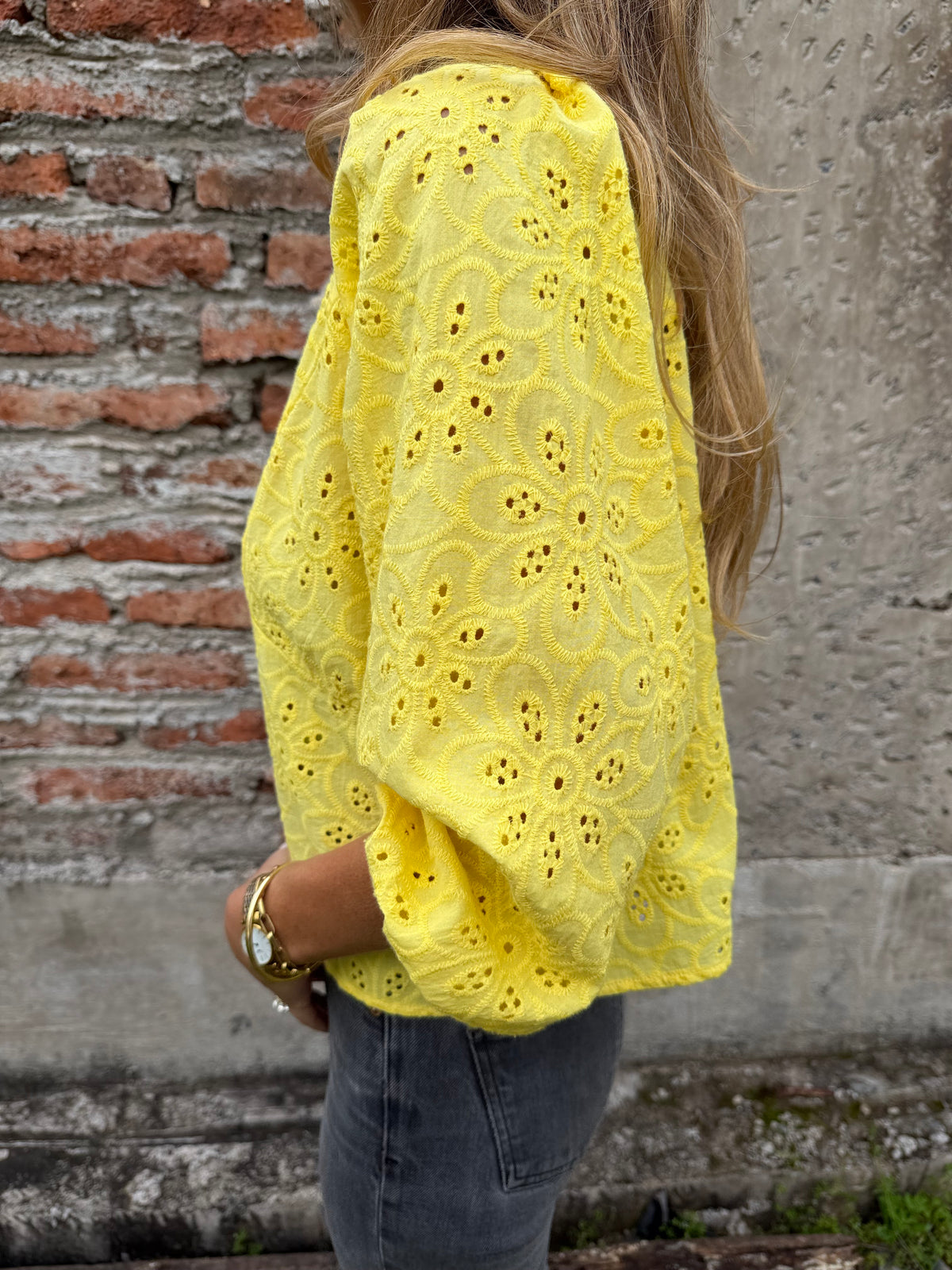 Blusa súper broderie amarilla