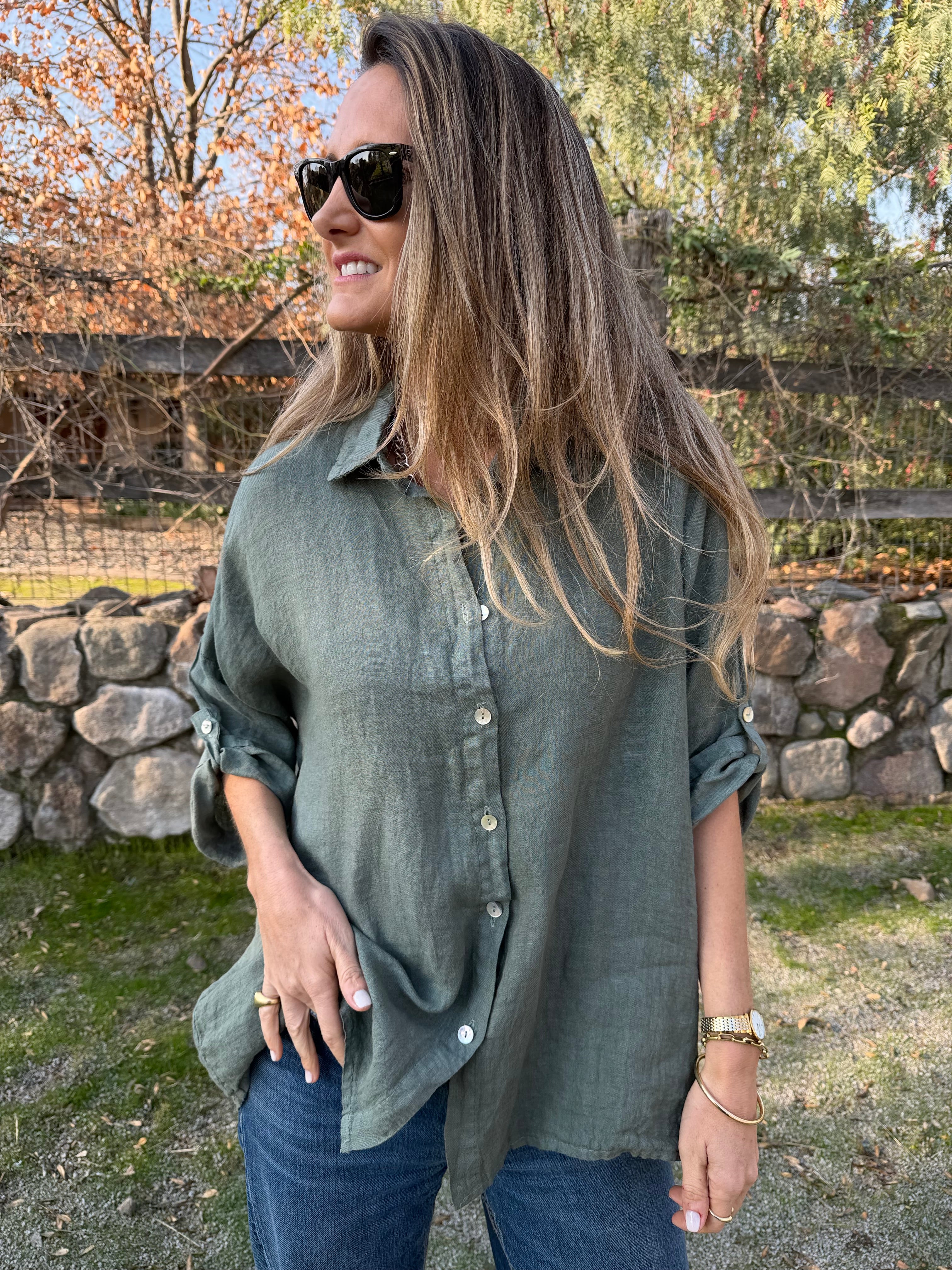 Blusón 100% lino camisera verde musgo
