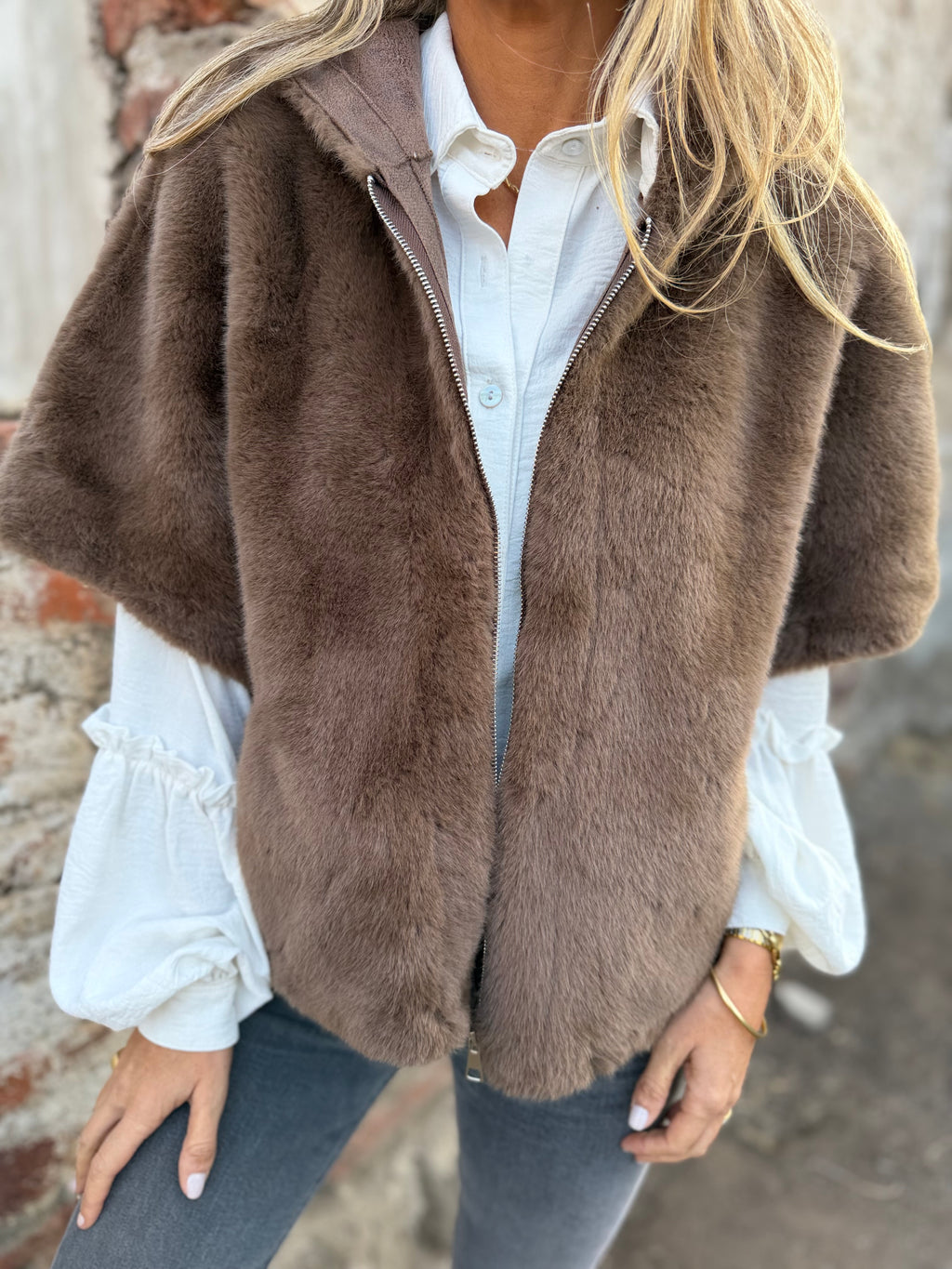 Poncho piel café