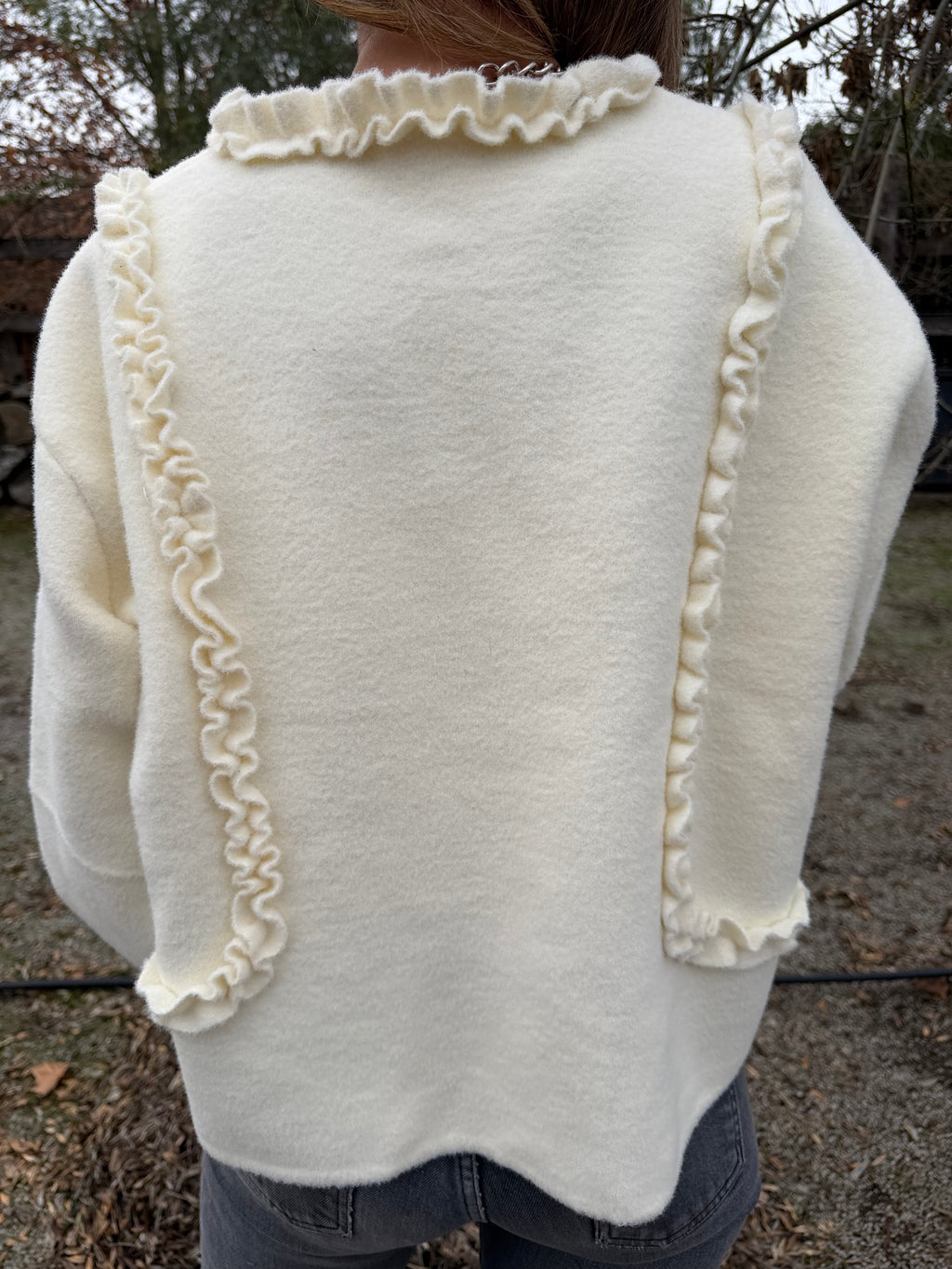 Chaquetita paño vuelitos blanca