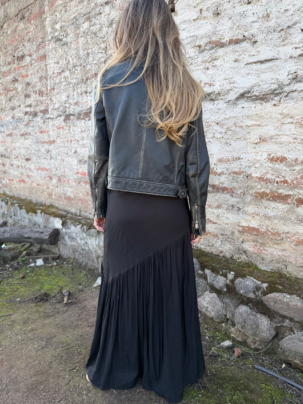 Pollera increíble negra