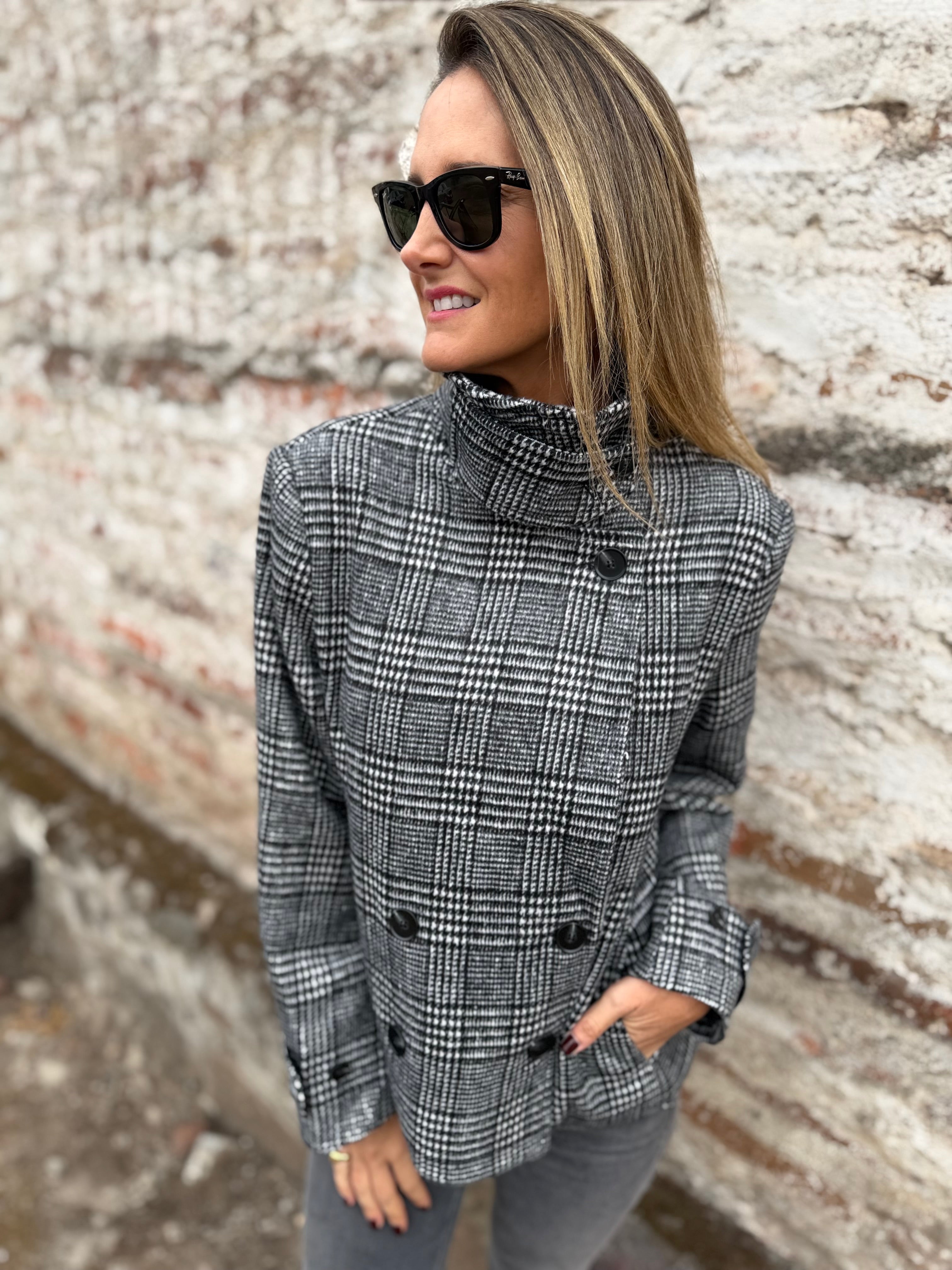 New trench pata de gallo negro/ blanco