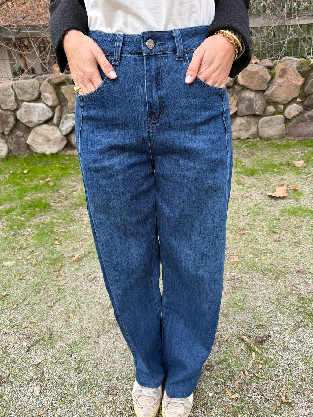 Bluejean tipo barrel detalles azul
