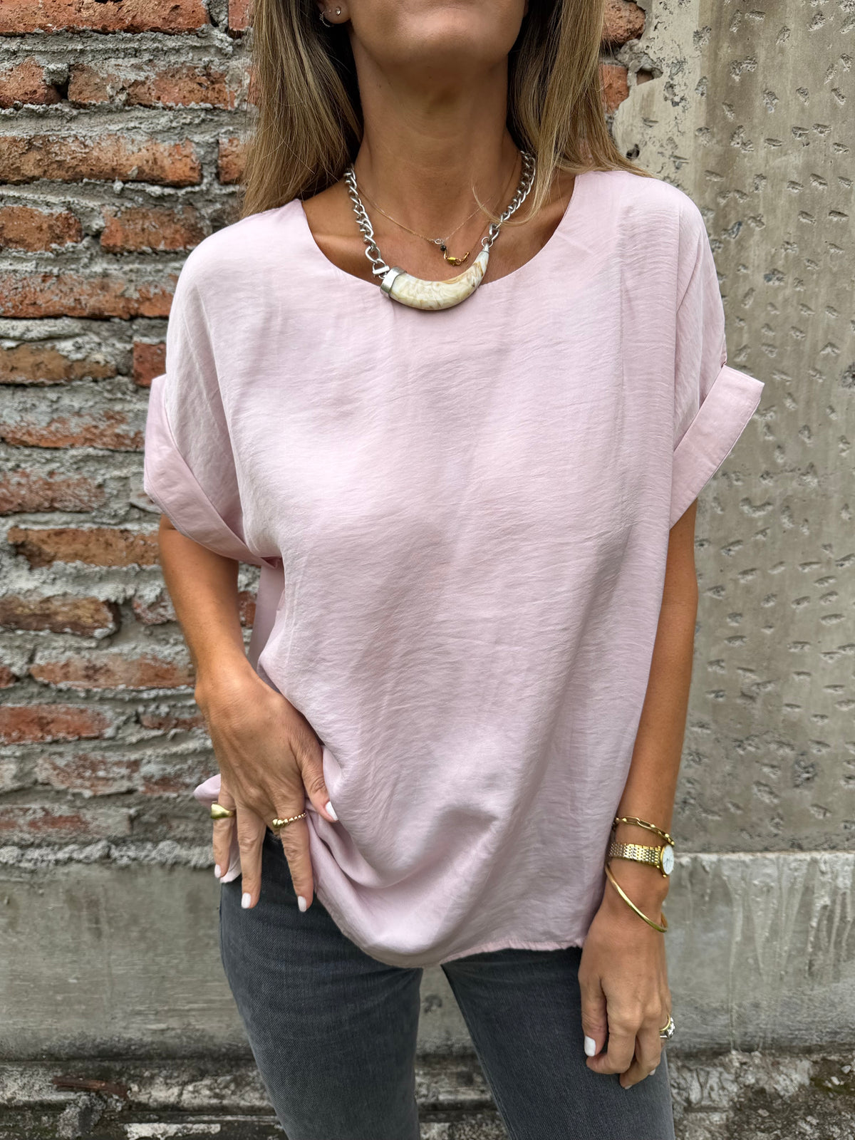 Blusa básica seda rosada