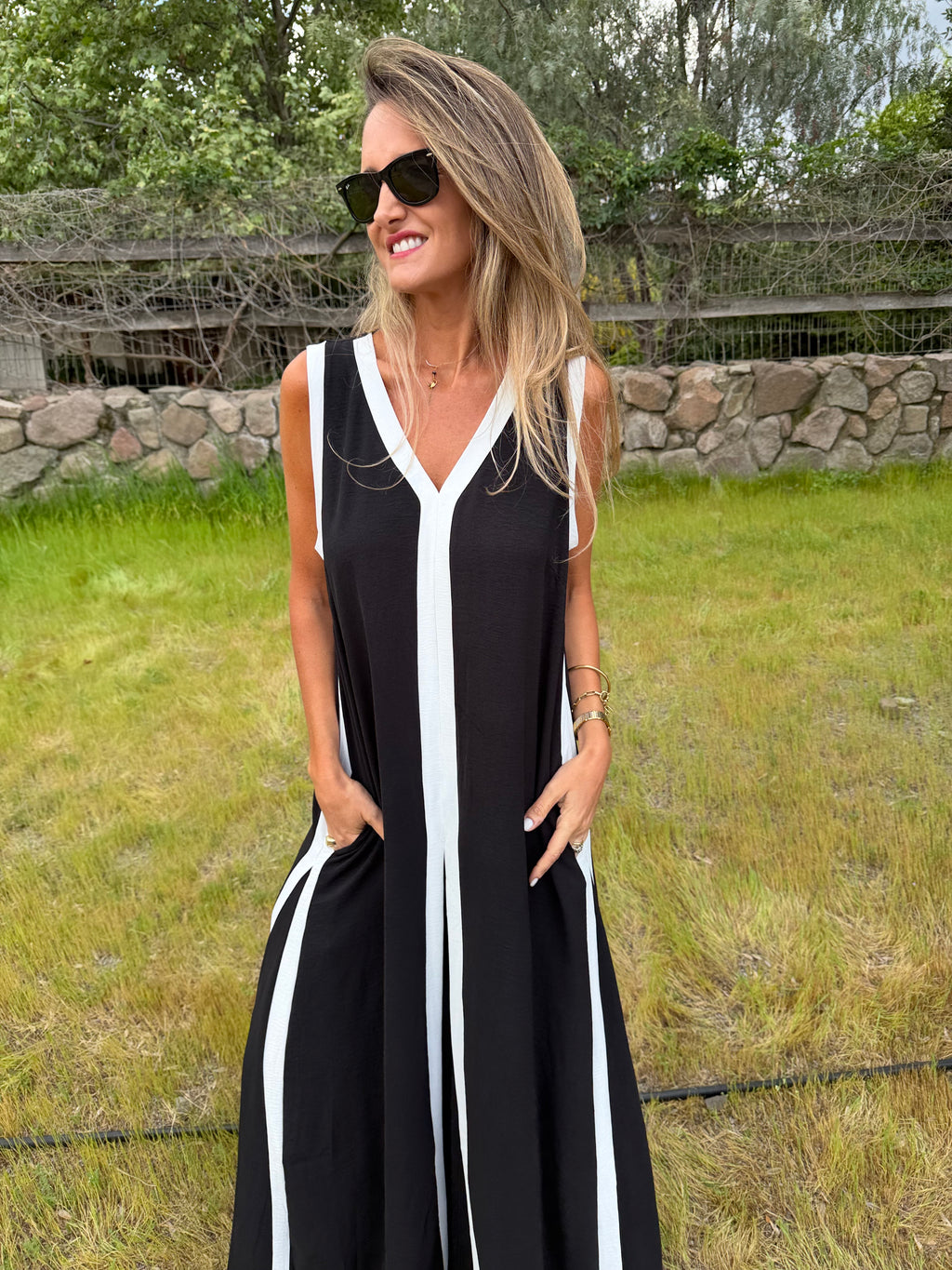 Vestido negro y blanco