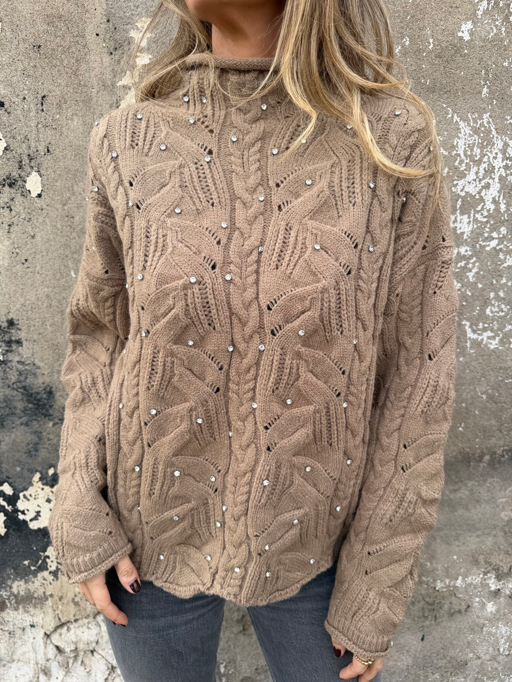Chaleco trenzado cristales camel