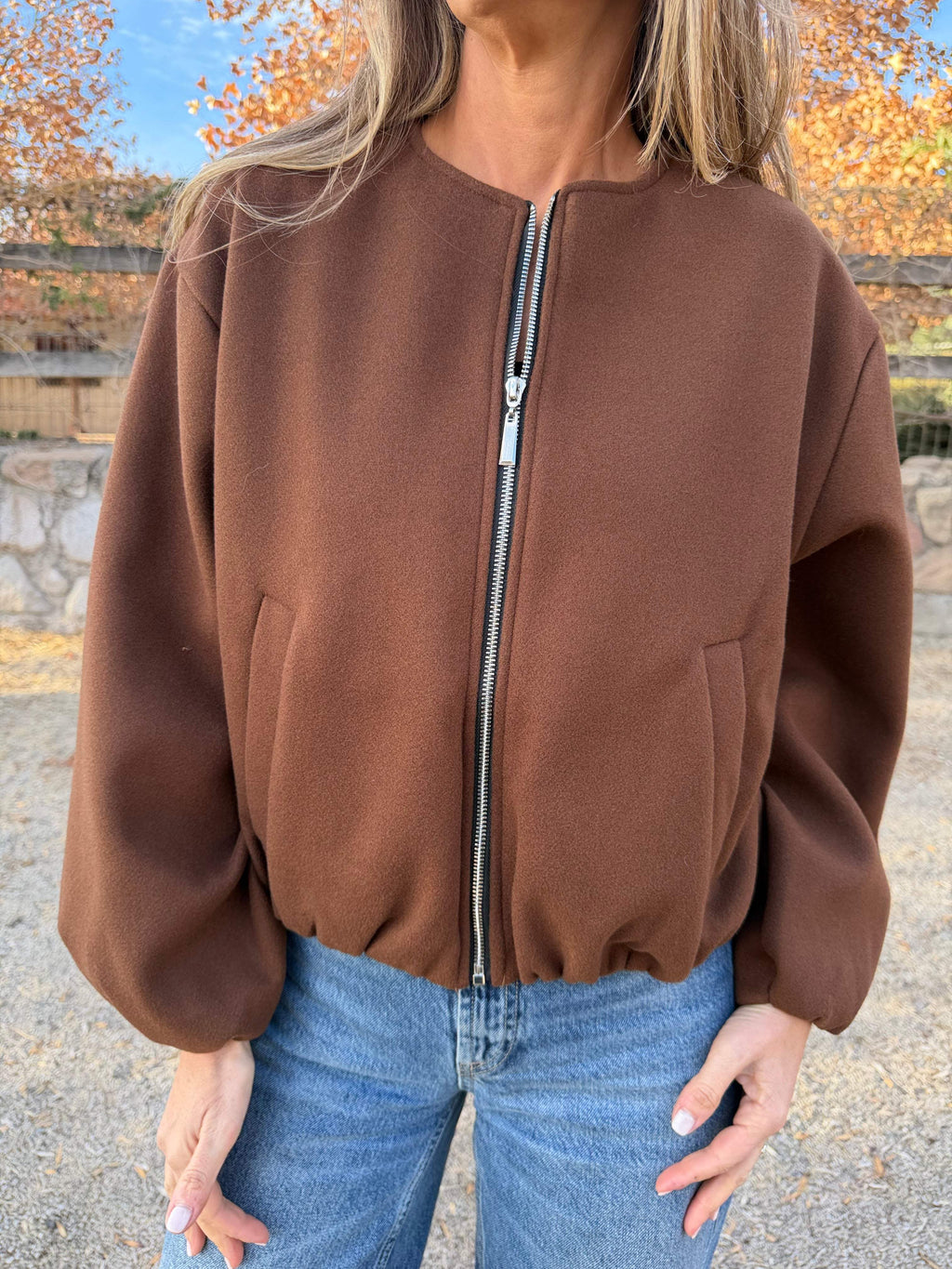 Chaqueta paño englobada café