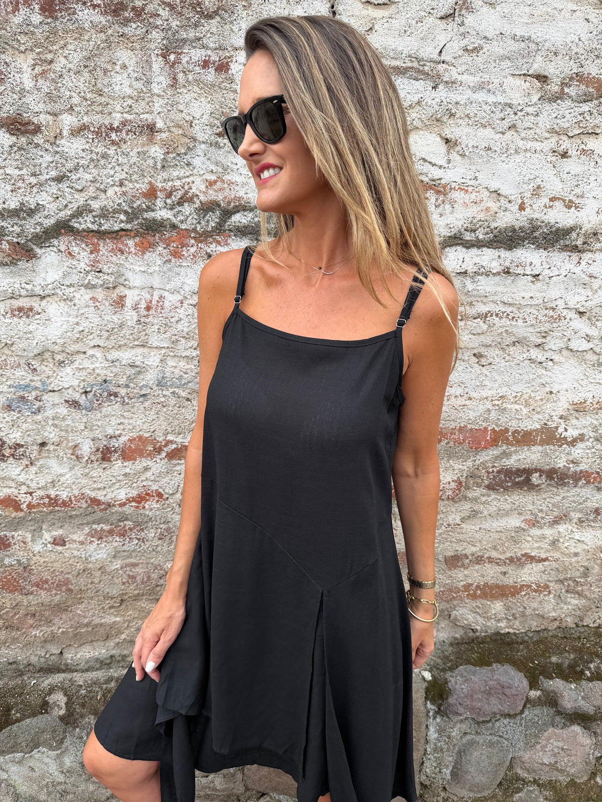 Vestido linoto despuntes negro