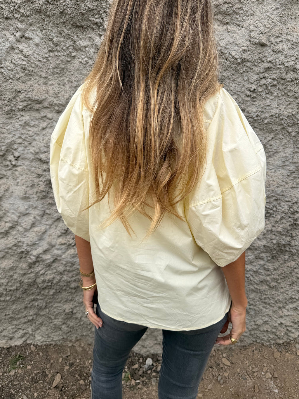Blusa manga extra abullonadas amarilla claro
