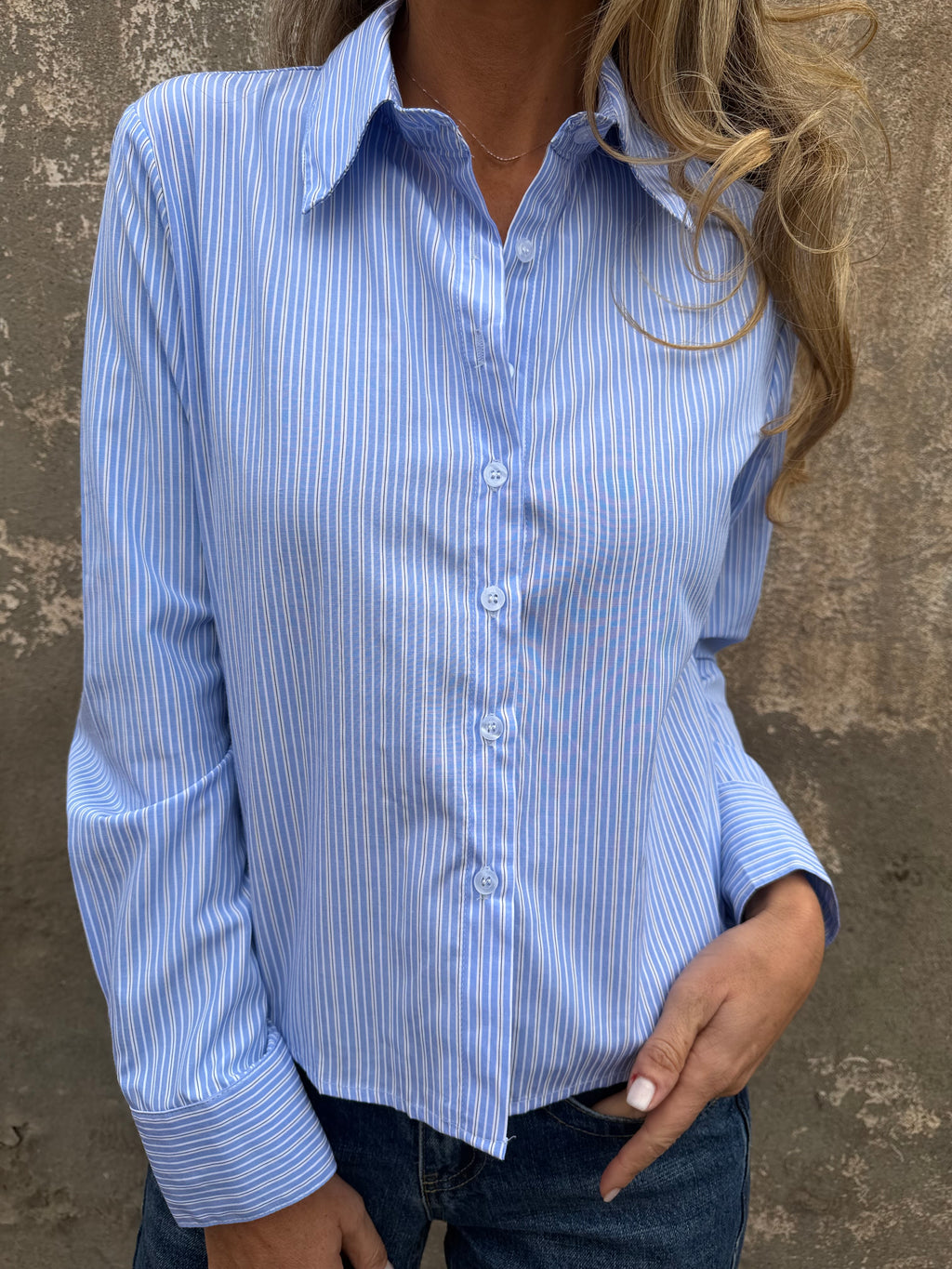 Blusa rayitas amarritas laterales
