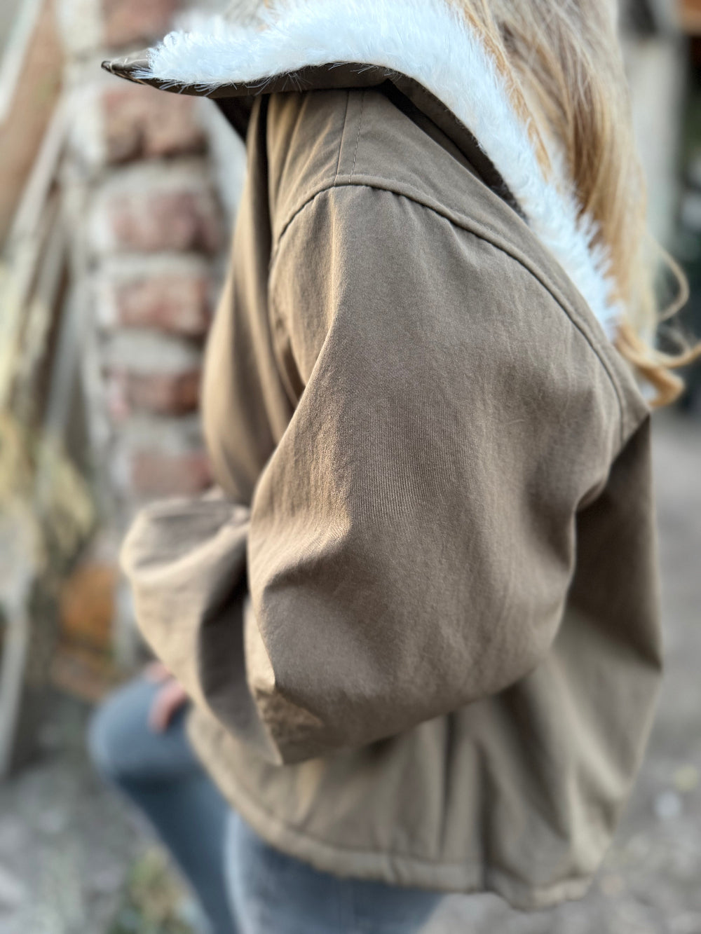Chaqueta gabardina cuello soft