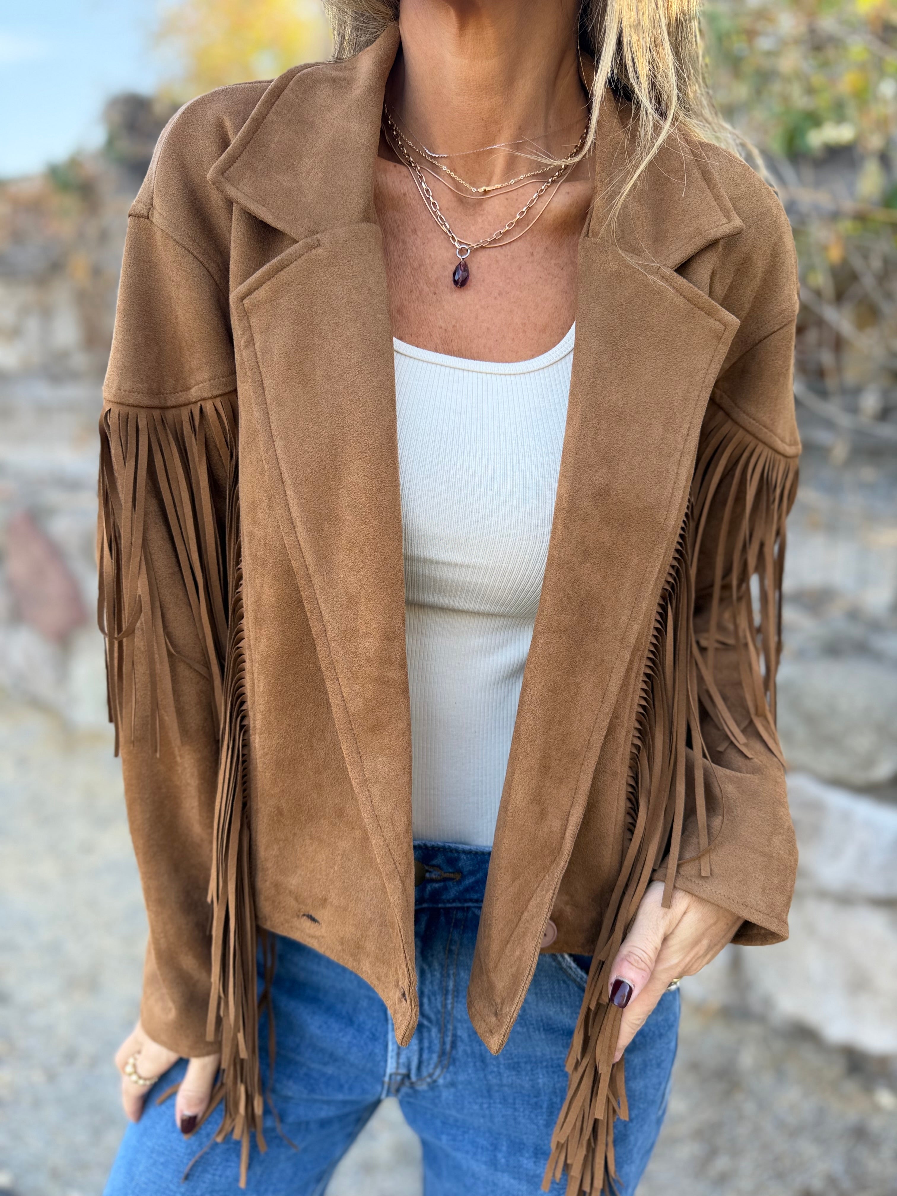 Chaqueta flecos camel