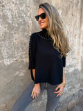 Chaleco medio cuello tachas negro