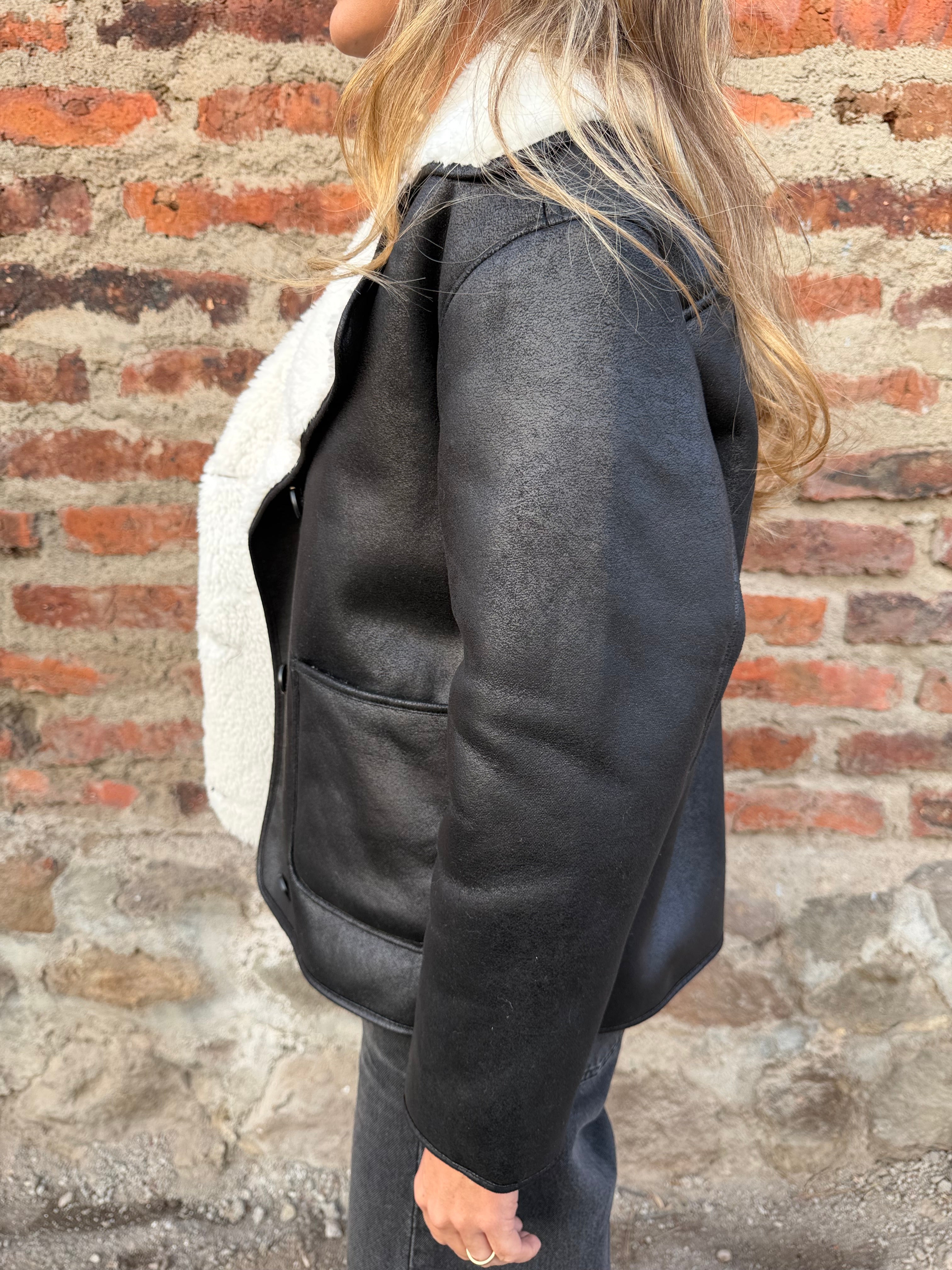 Chaqueta chiporro wild negra