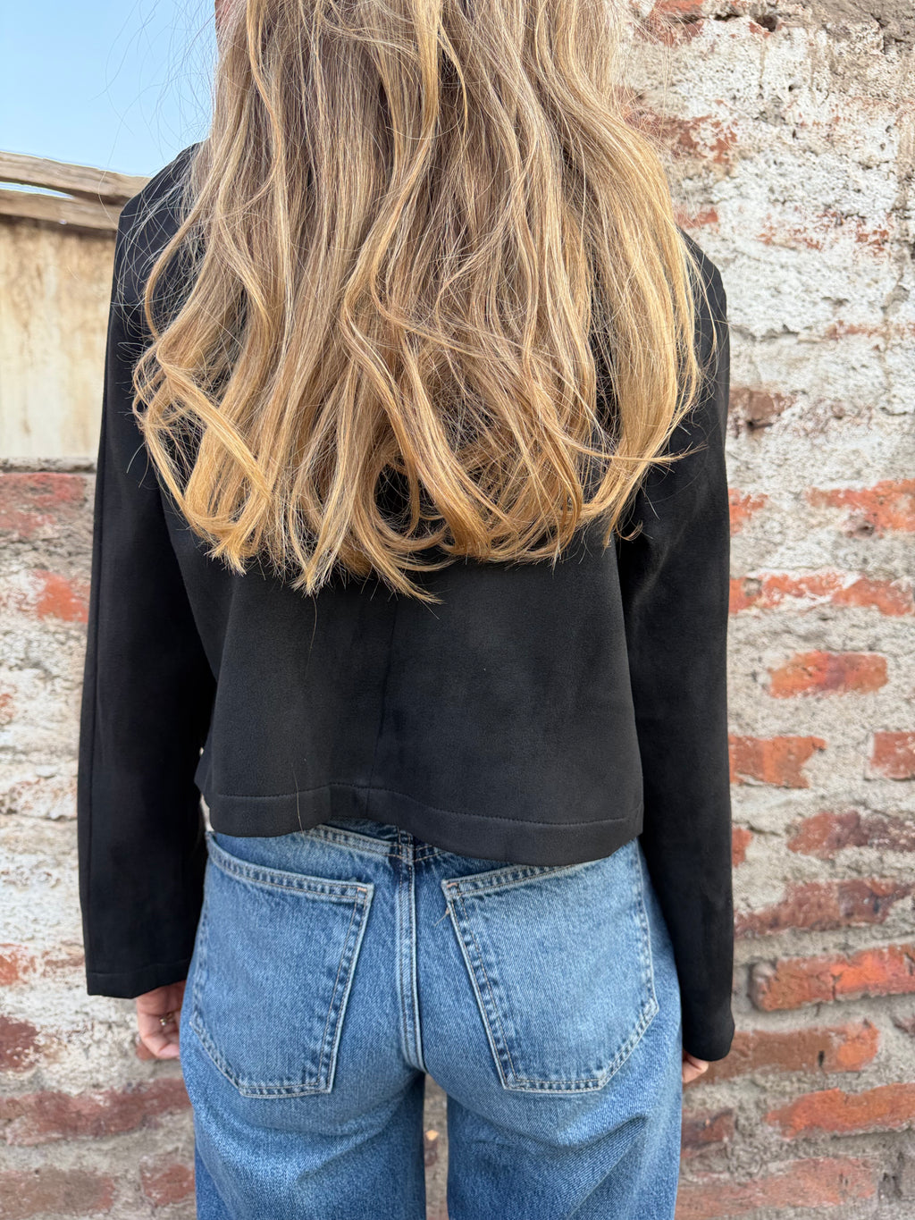 Chaqueta simple suede negra