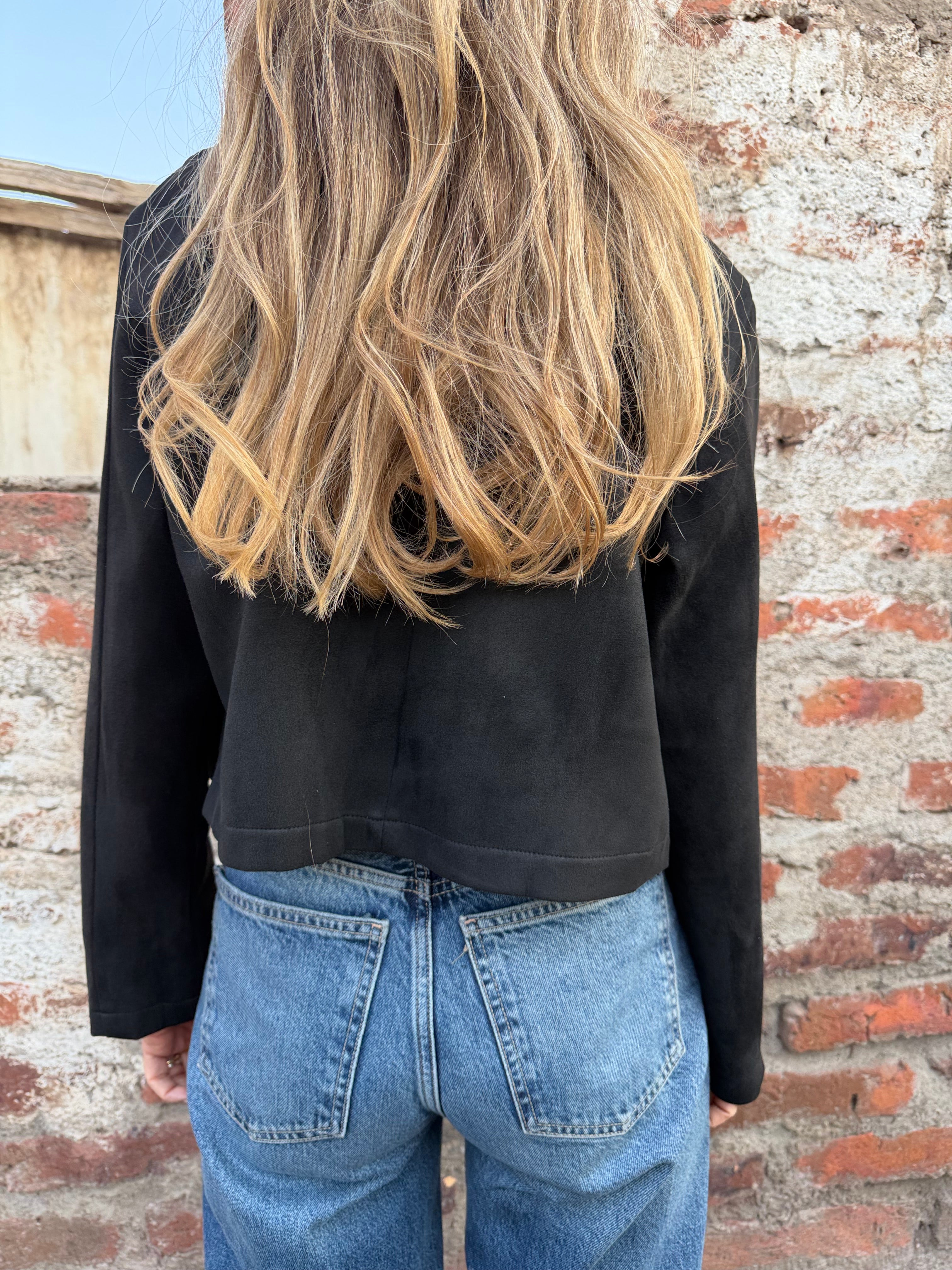 Chaqueta simple suede negra