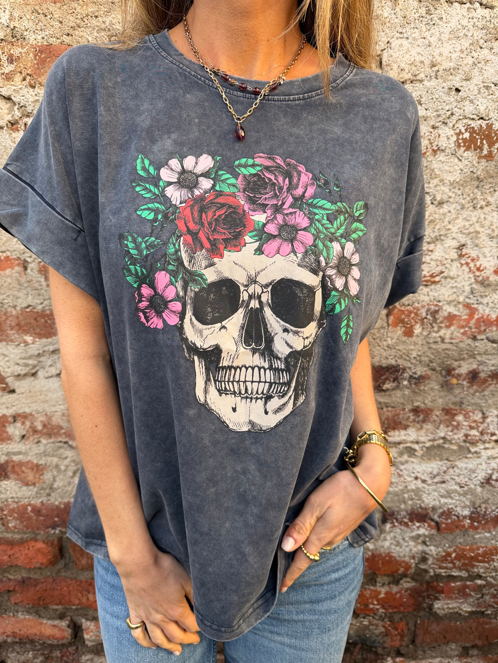 Polera calavera flores azul
