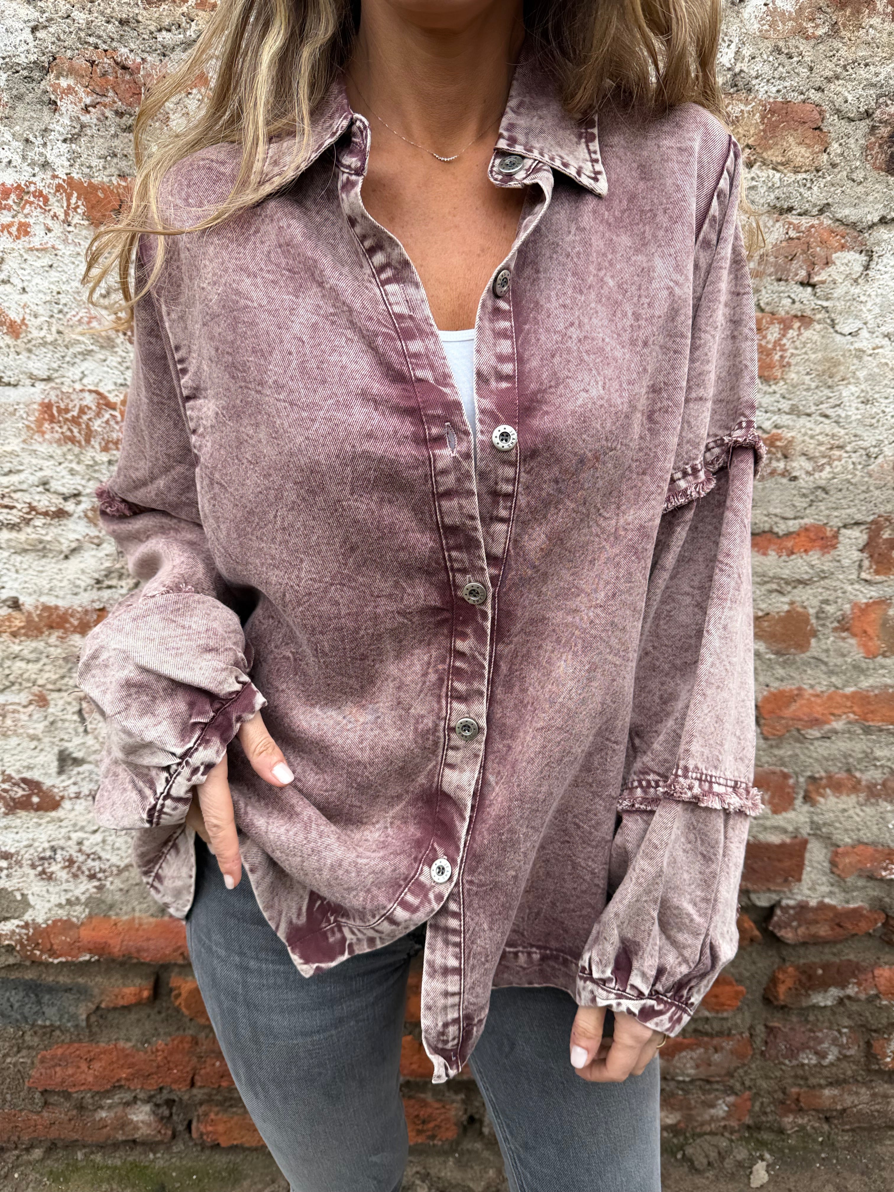 Blusa de bluejean manga globo burdeo