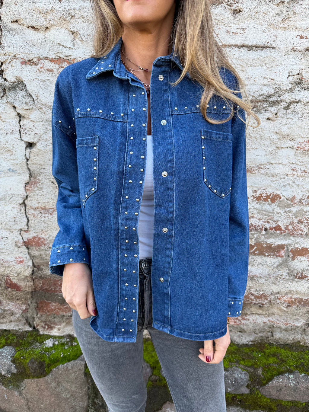 Chaqueta bluejean tachas azul
