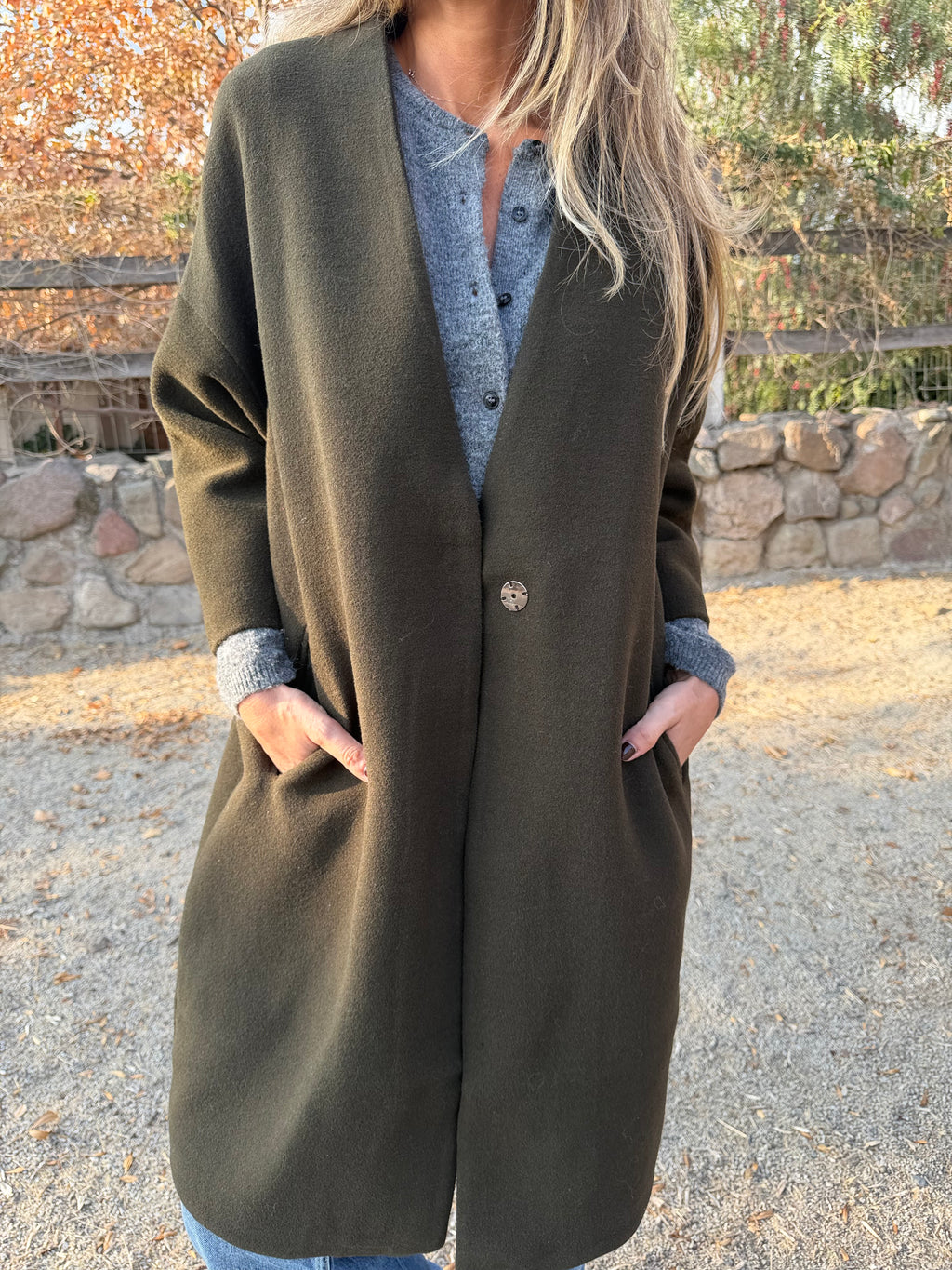 Abrigo clásico paño 50% lana verde oscuro