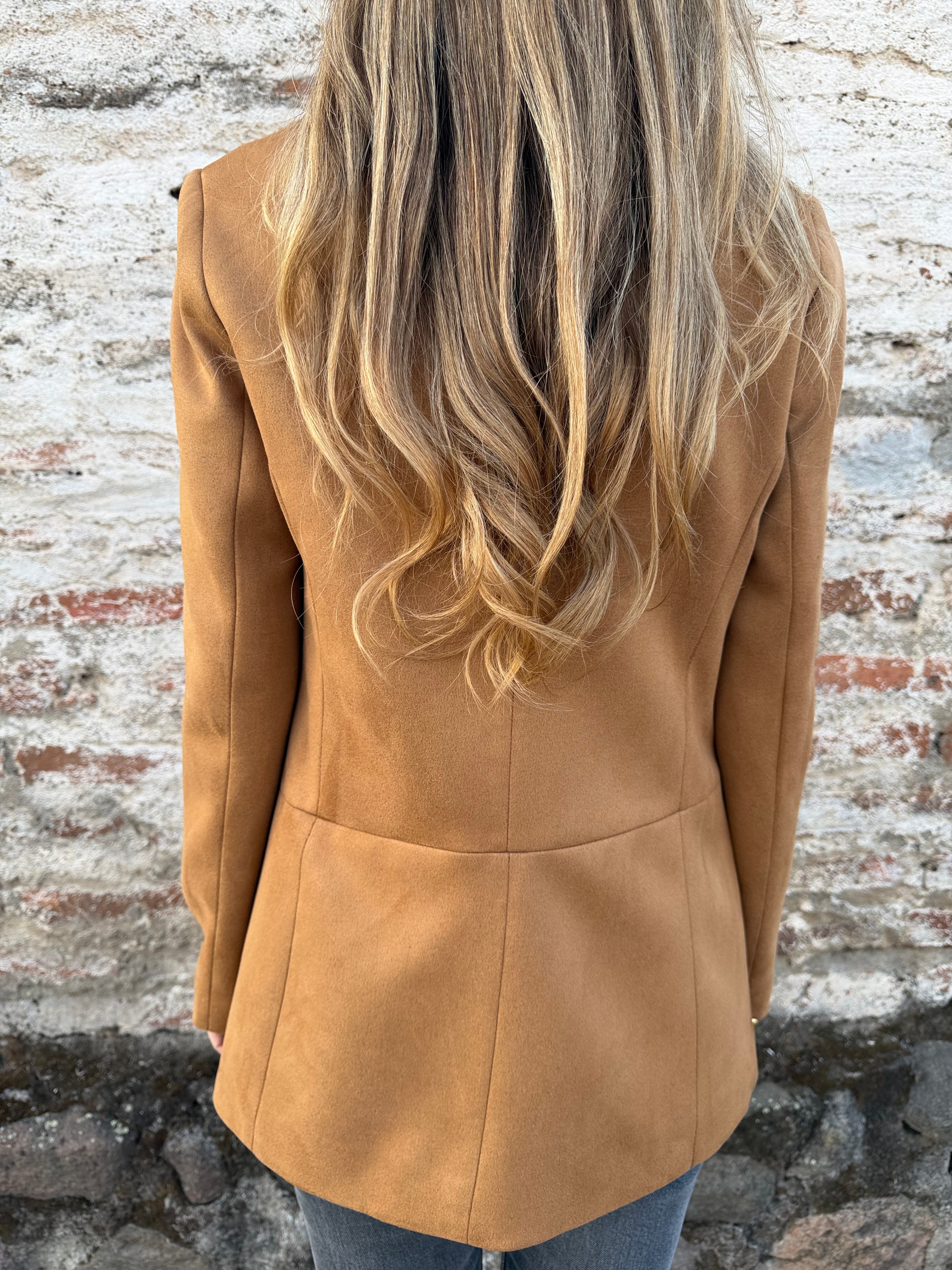 Blazer efecto gamuza increíble camel