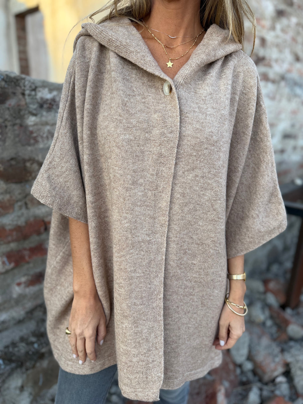Poncho sureño beige claro