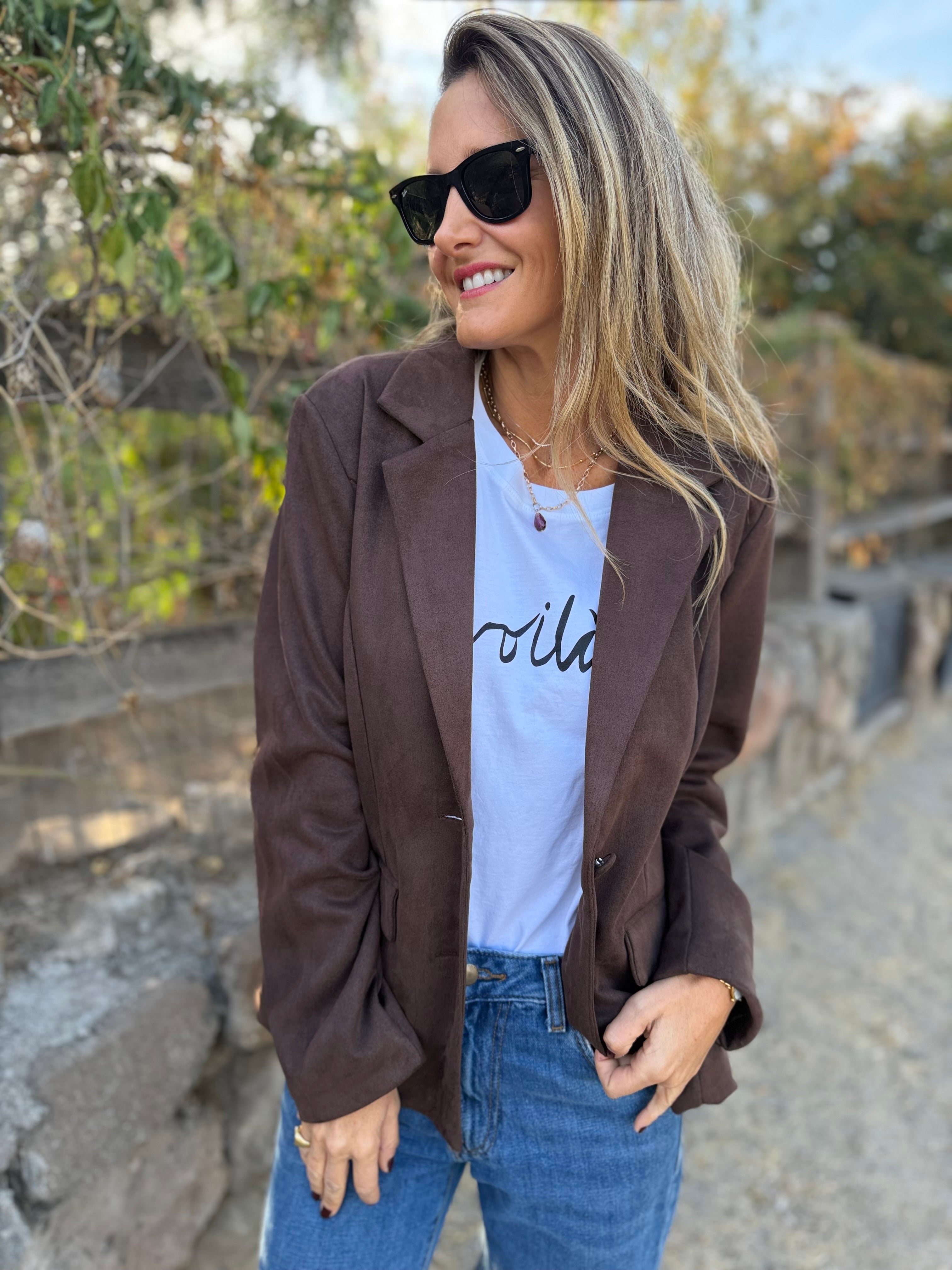 Nuevo blazer gamuza botón café