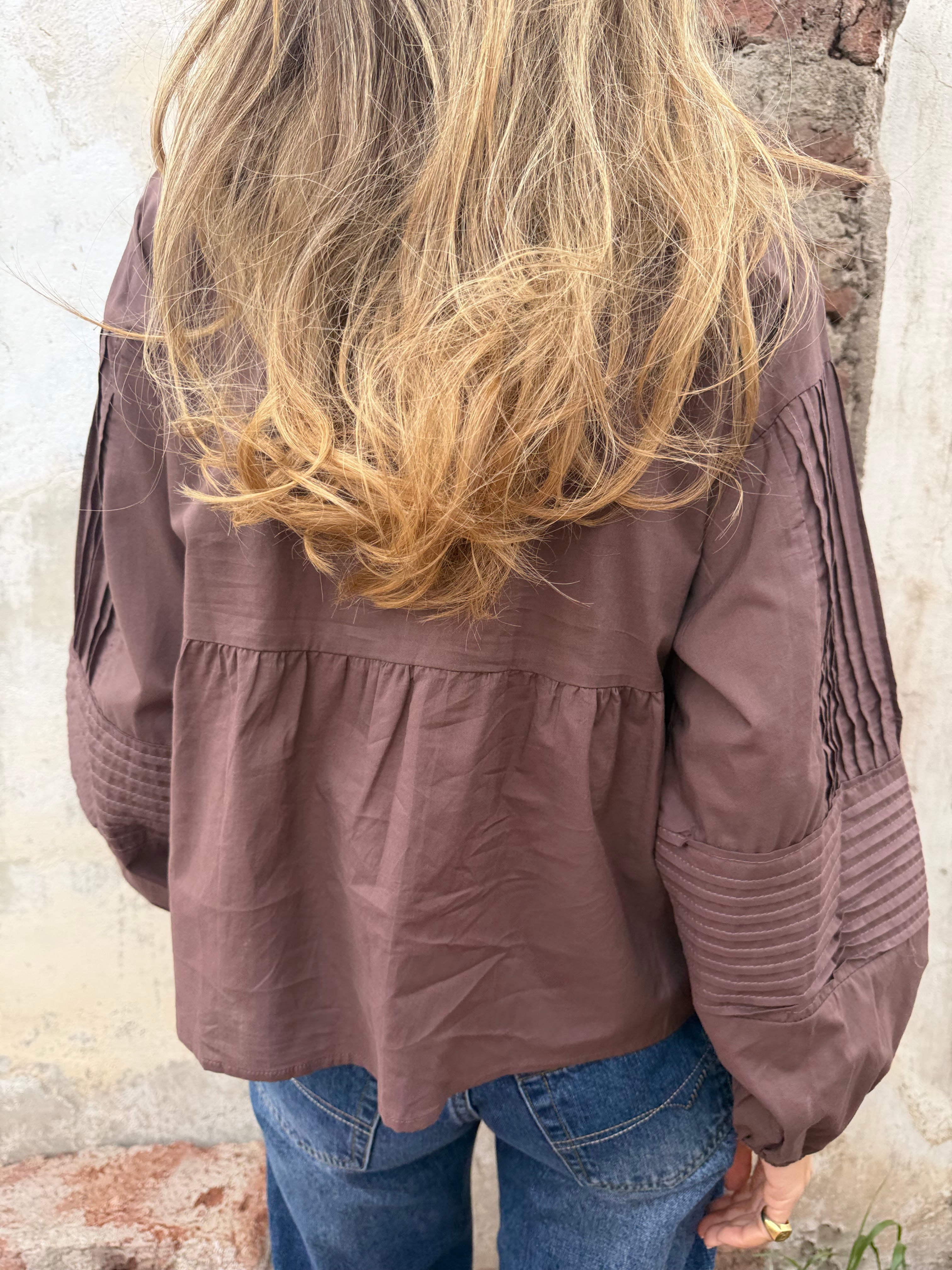 Blusa manga globo detalles chocolate