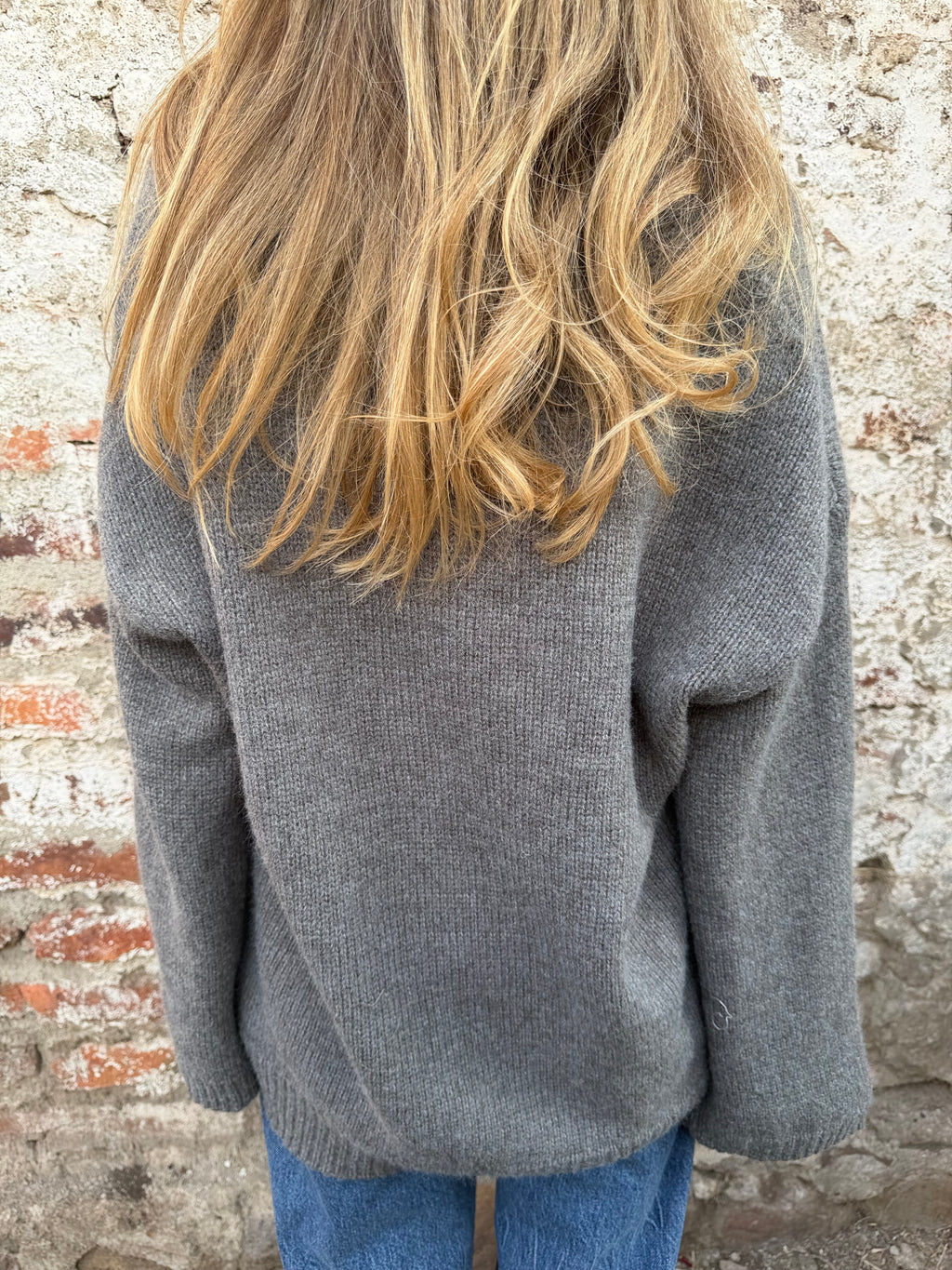 Maxxi chaleco alerce gris