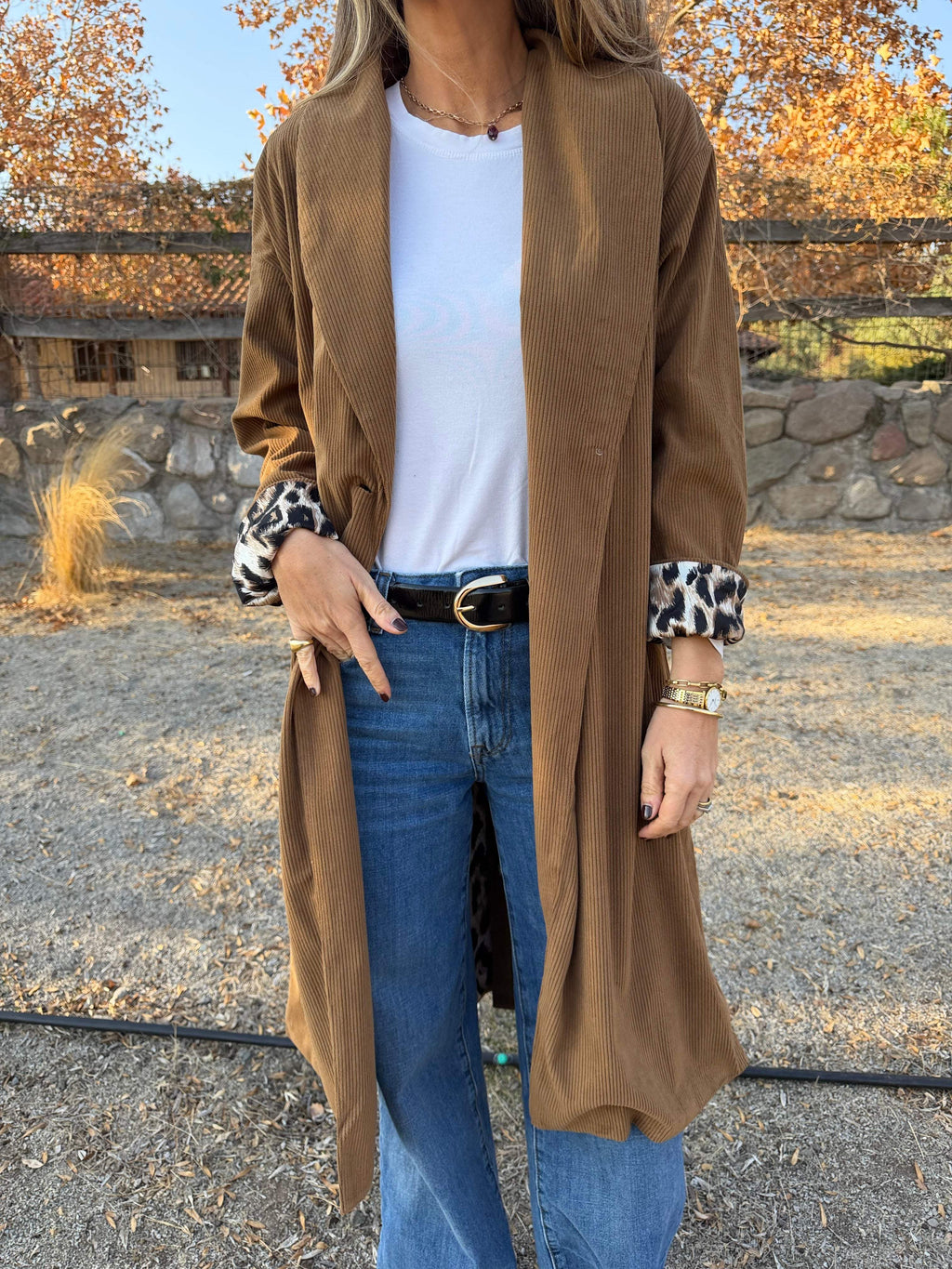 Trench cotelé fondo print camel