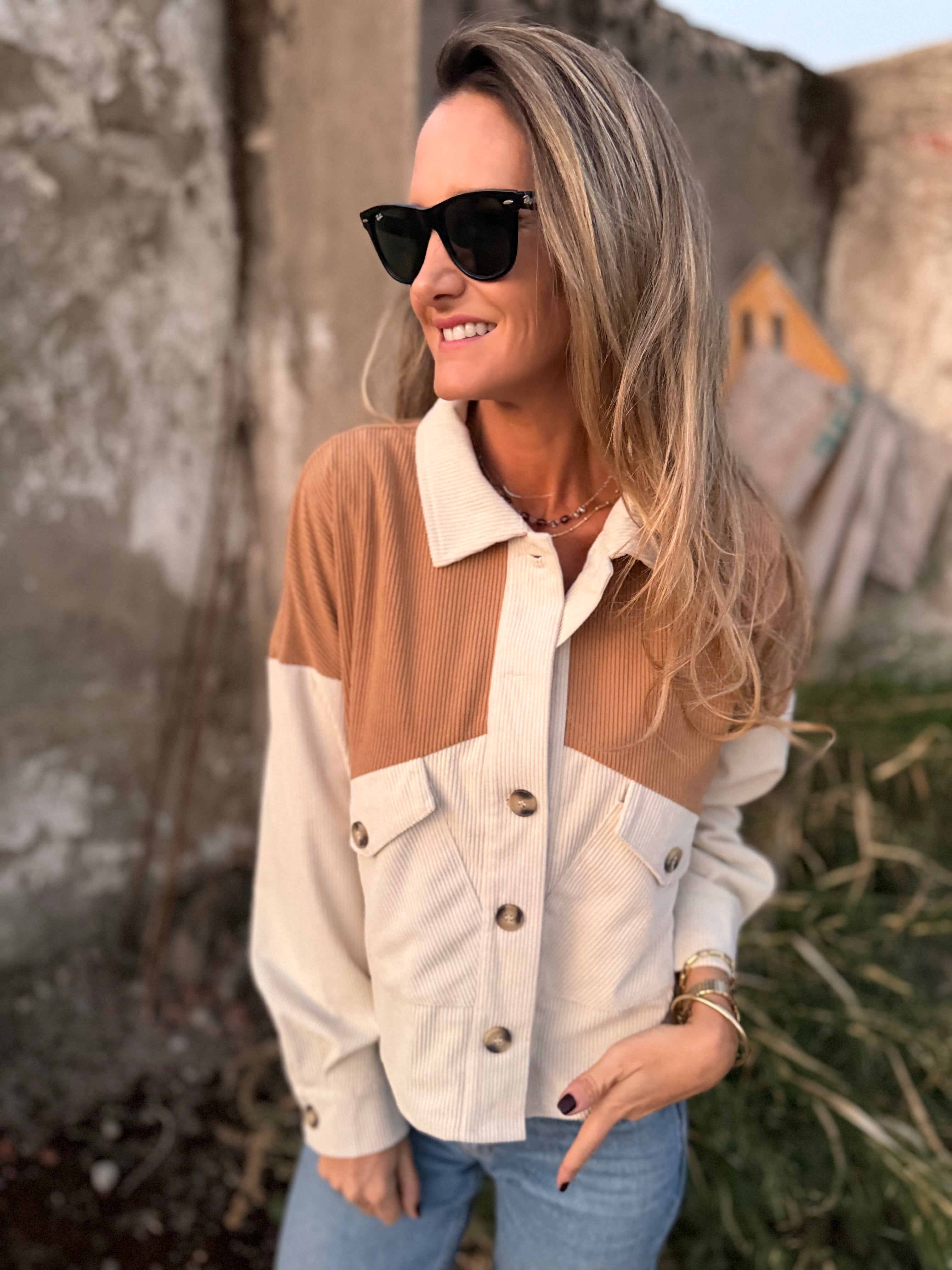 Blusa cotelé bicolor camel