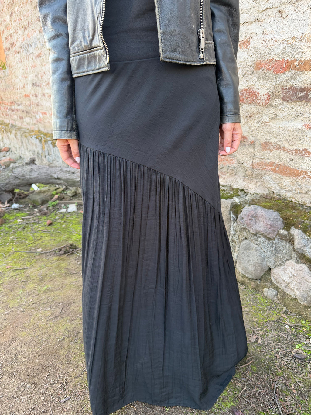 Pollera increíble negra