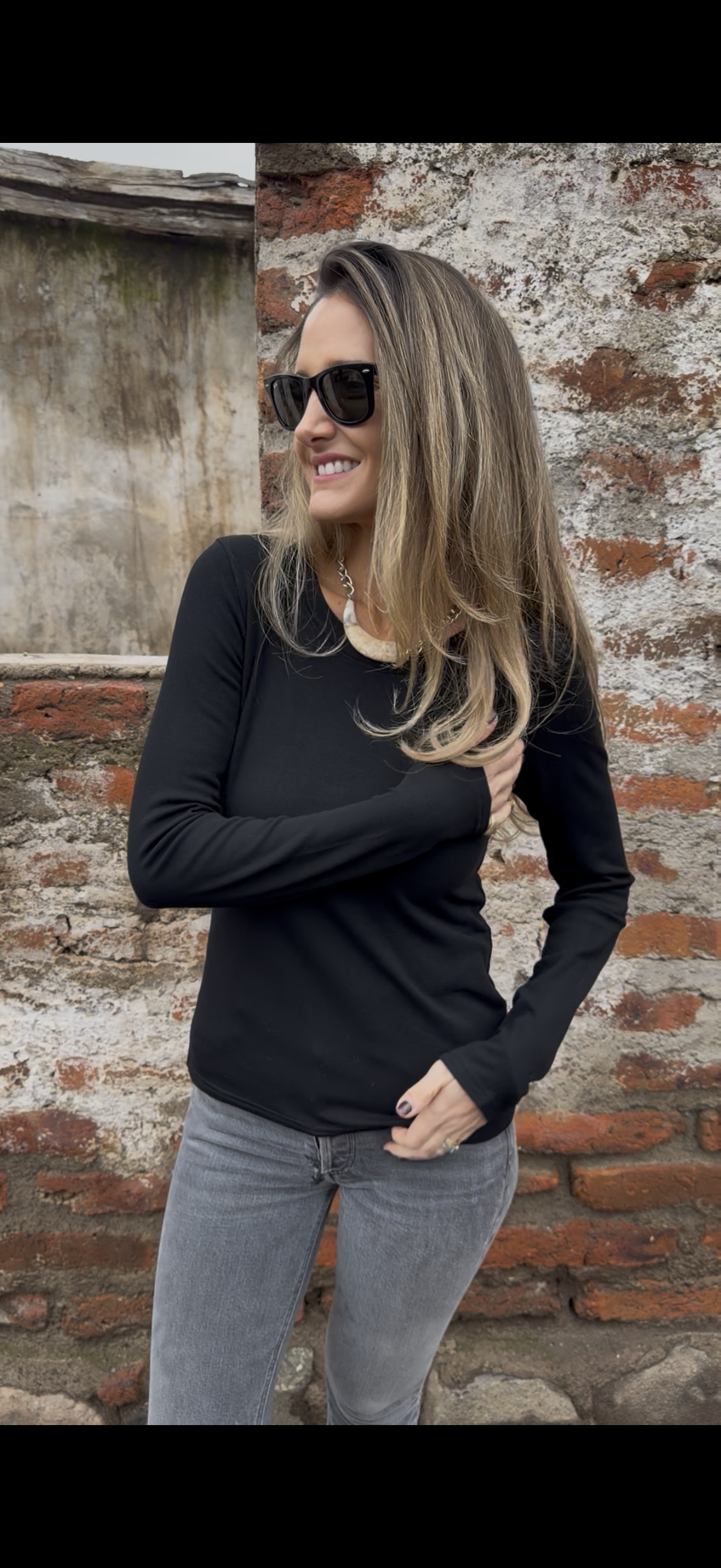 Nueva polera look algodón forrada micropolar negra