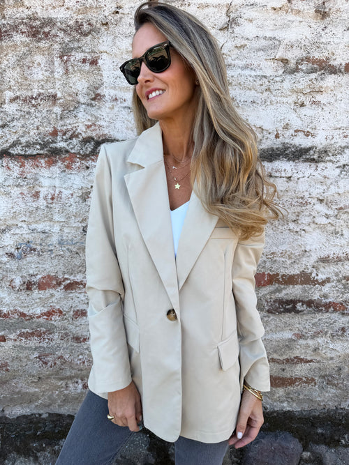 Blazer gabardina premium beige clara