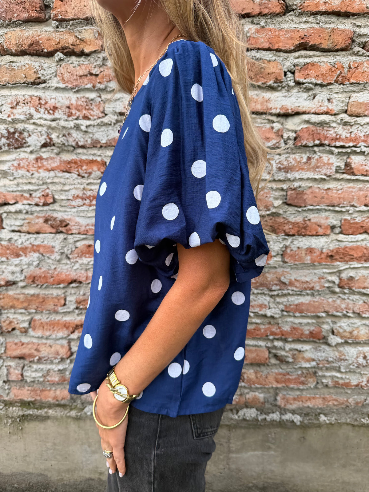 Blusa lunares mangas abullonadas azul