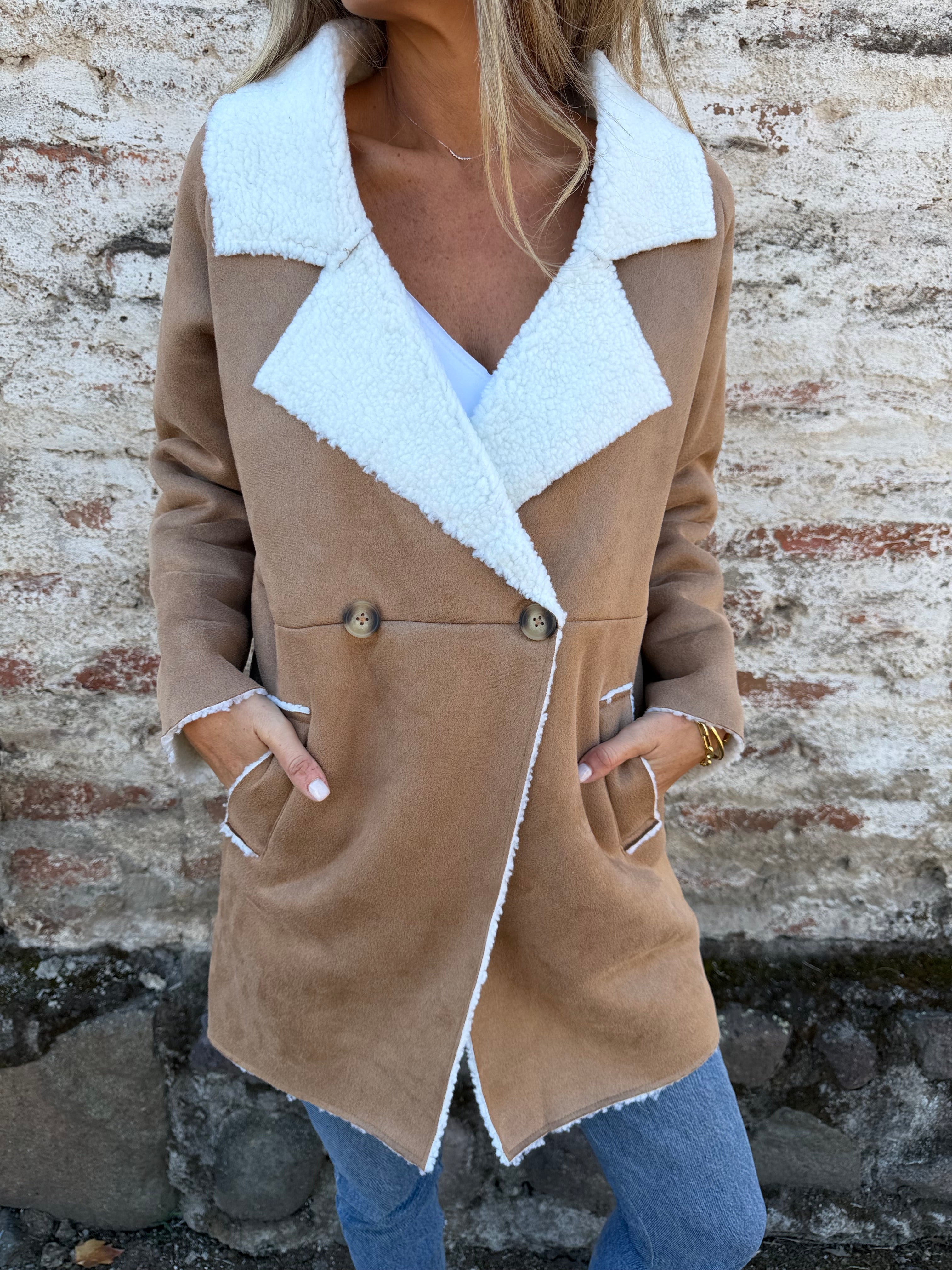 Gamulán suede chiporro camel