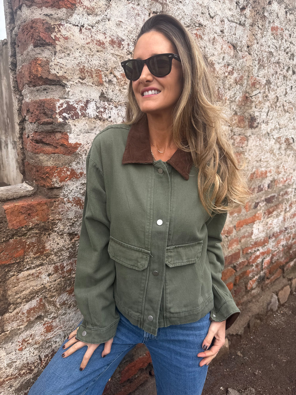 Chaqueta bluejean detalles cotelé verde