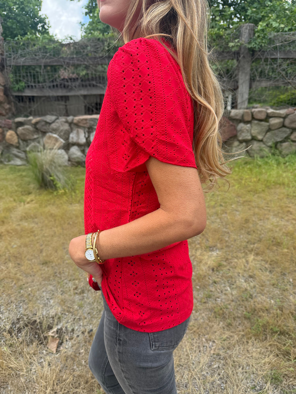 Polera lycra detalles mangas roja