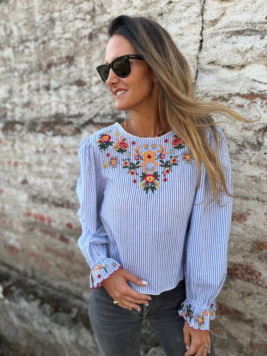 Blusa mangas vuelos floreados celeste