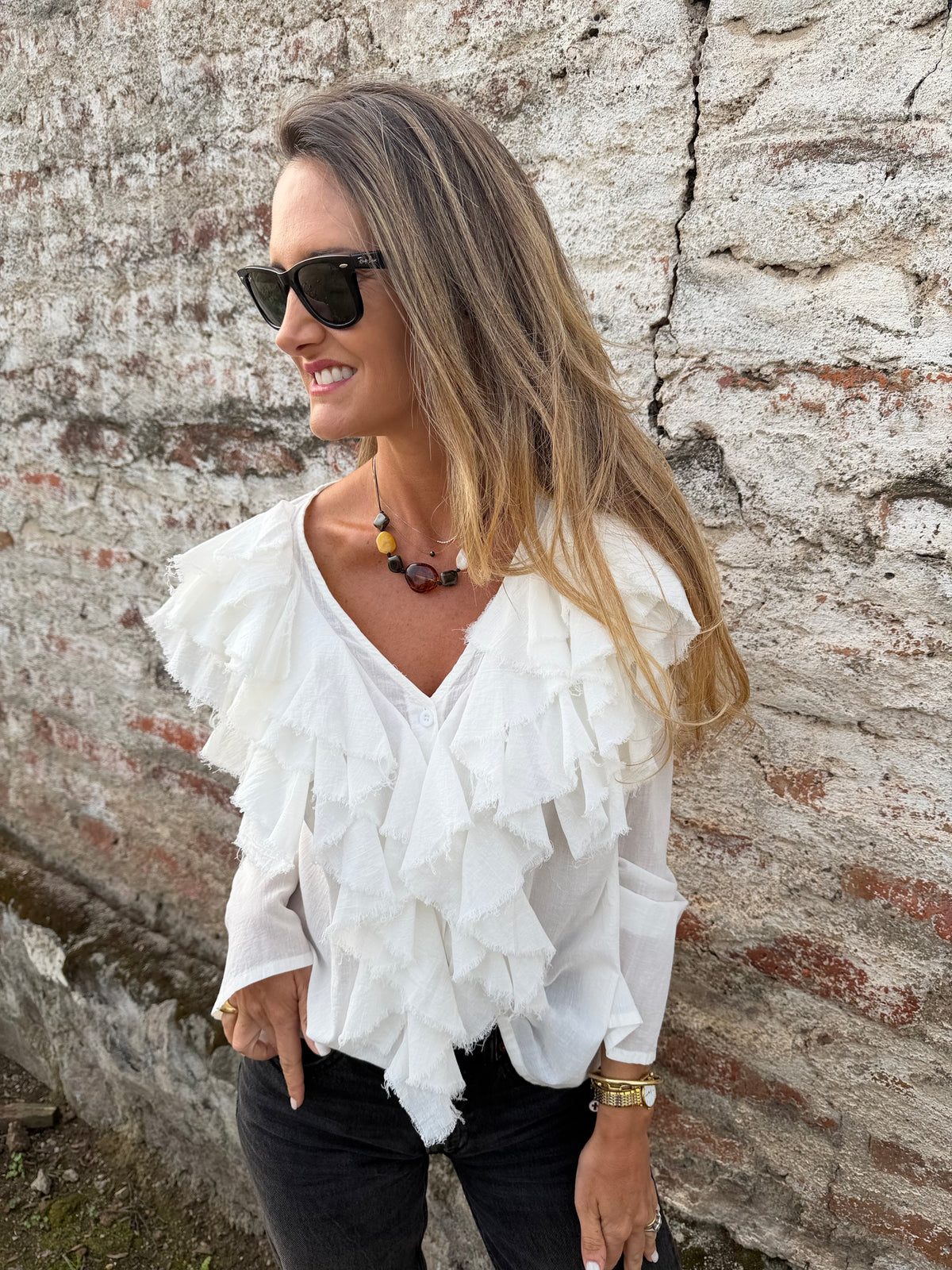 Blusa super vuelos rústica blanca