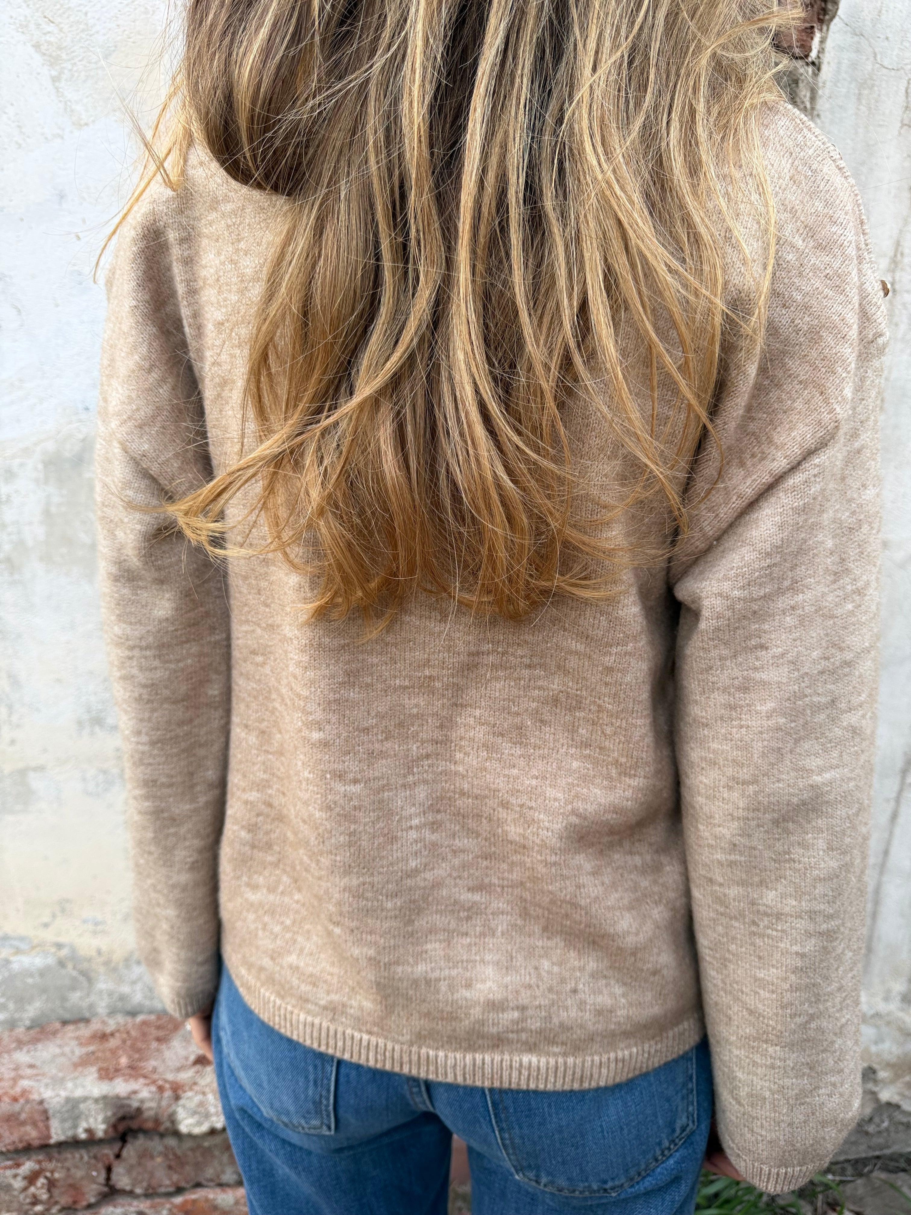 FA339085-67A7-41AA-A732-BC1BFE2561B8 - Me Queda