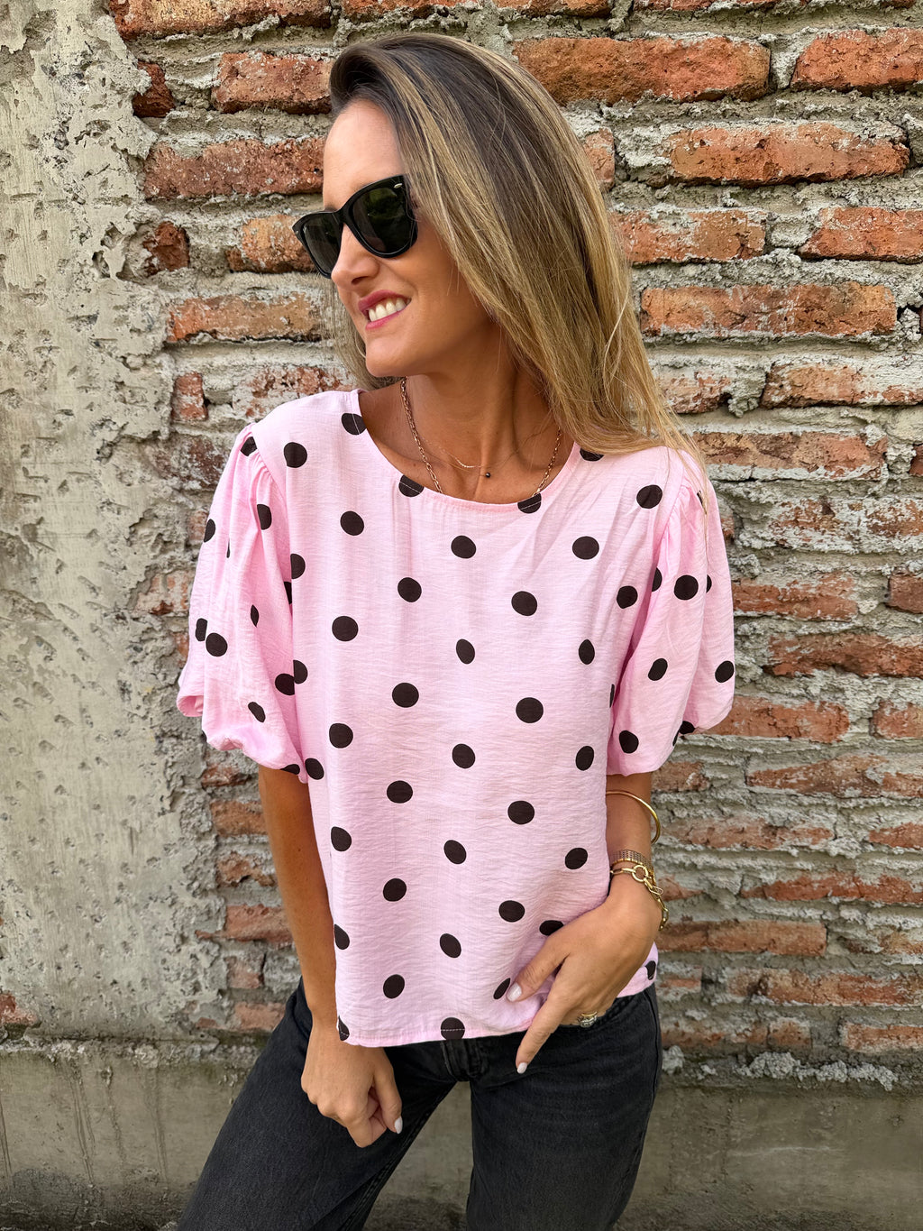 Blusa lunares mangas abullonadas rosada