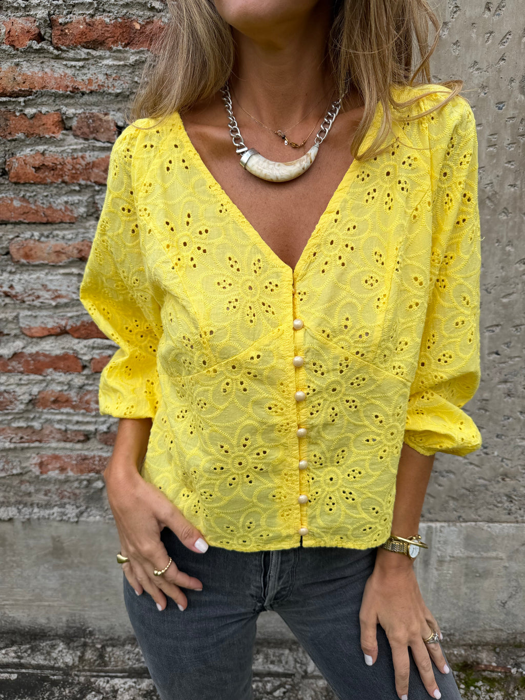 Blusa súper broderie amarilla