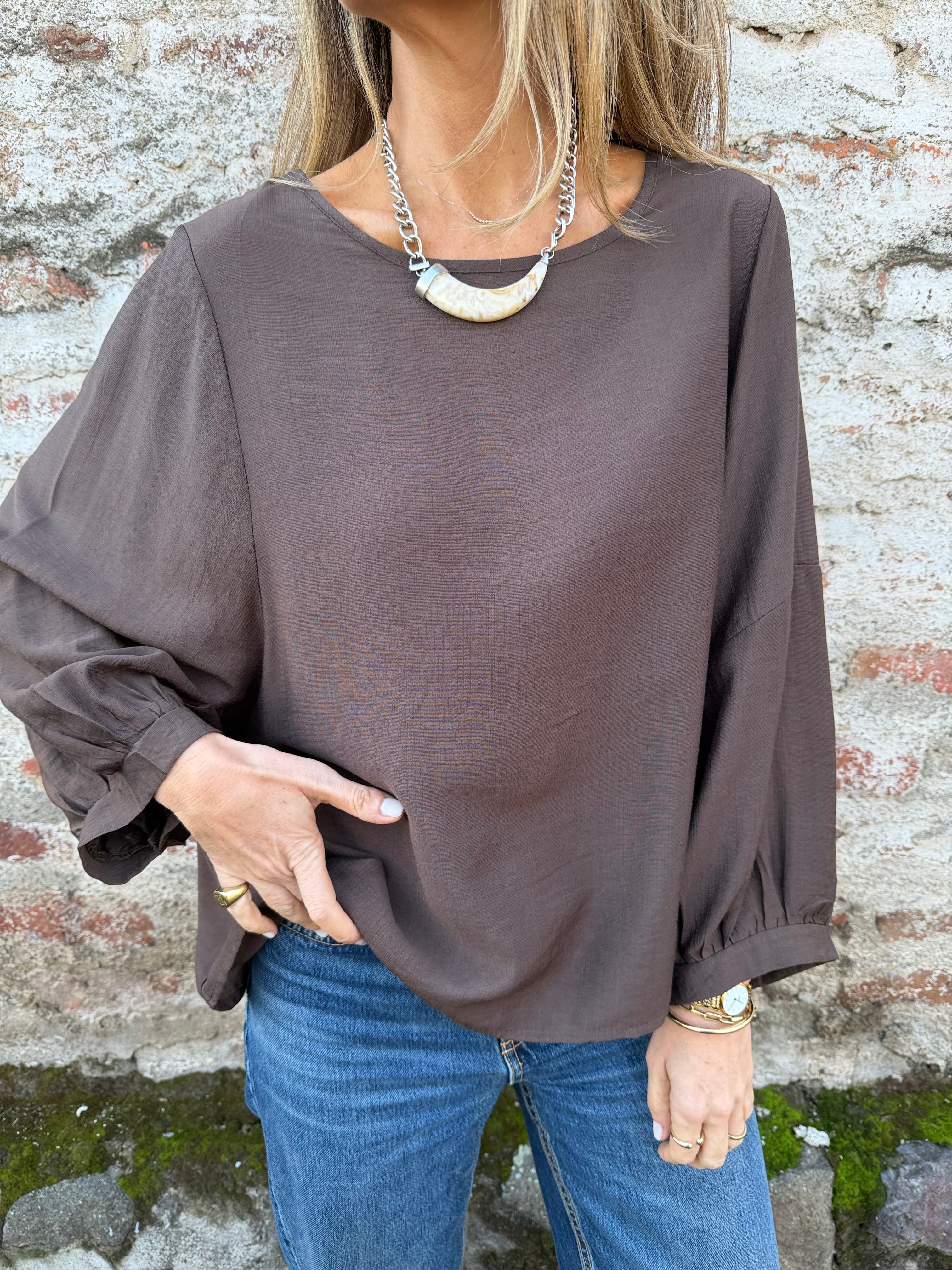 Blusa rayón manguitas globo café