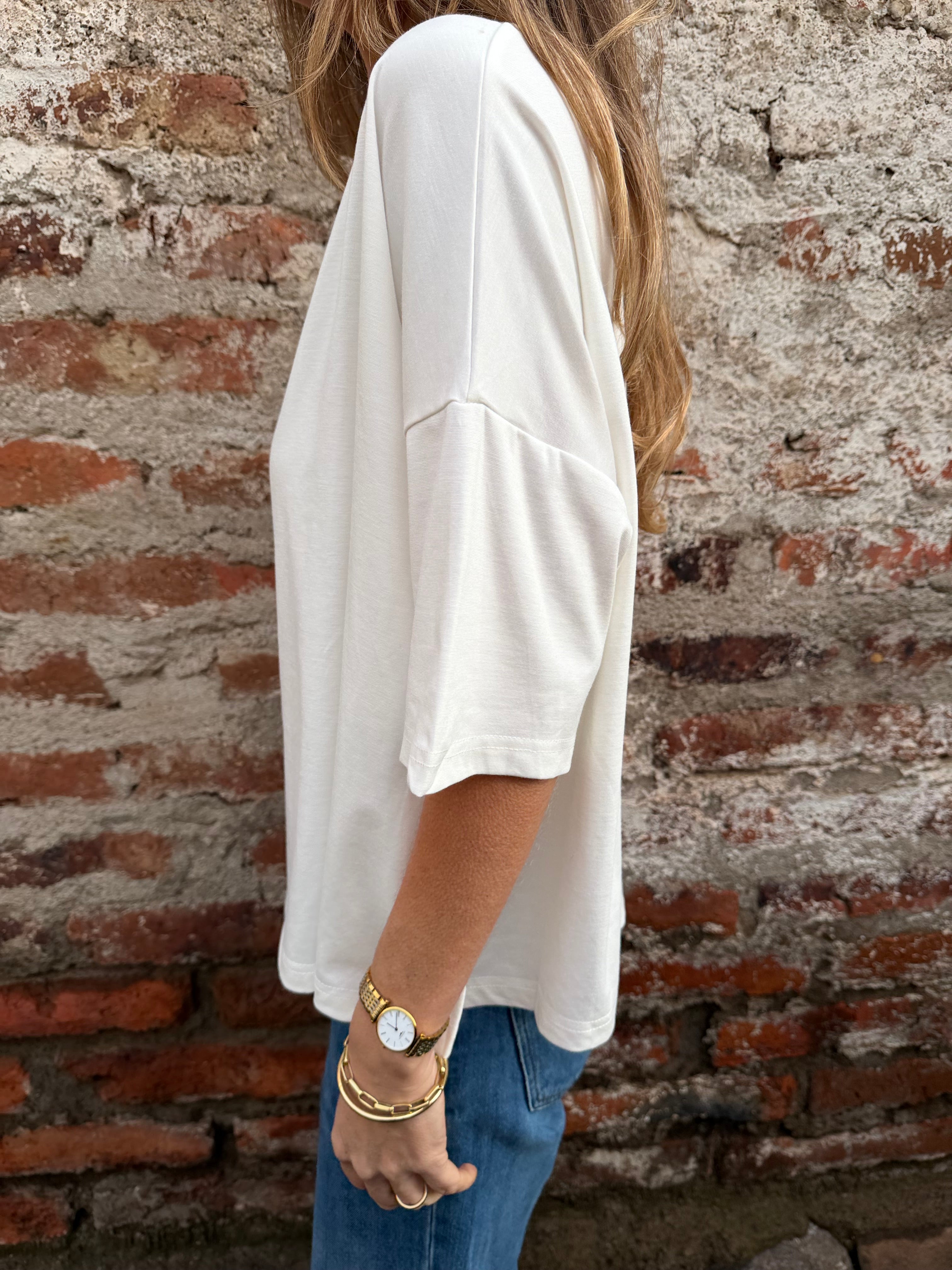 Maxxi polera modal blanca