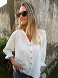 Blusa bámbula botones madera blanca